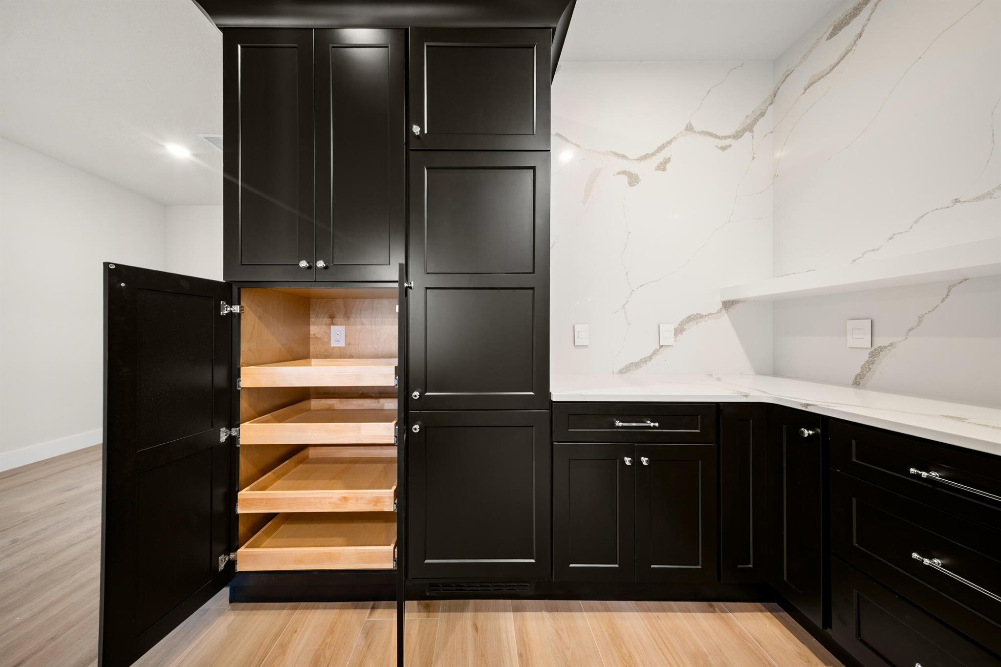 PORT ST LUCIE SECTION 8 - Residential