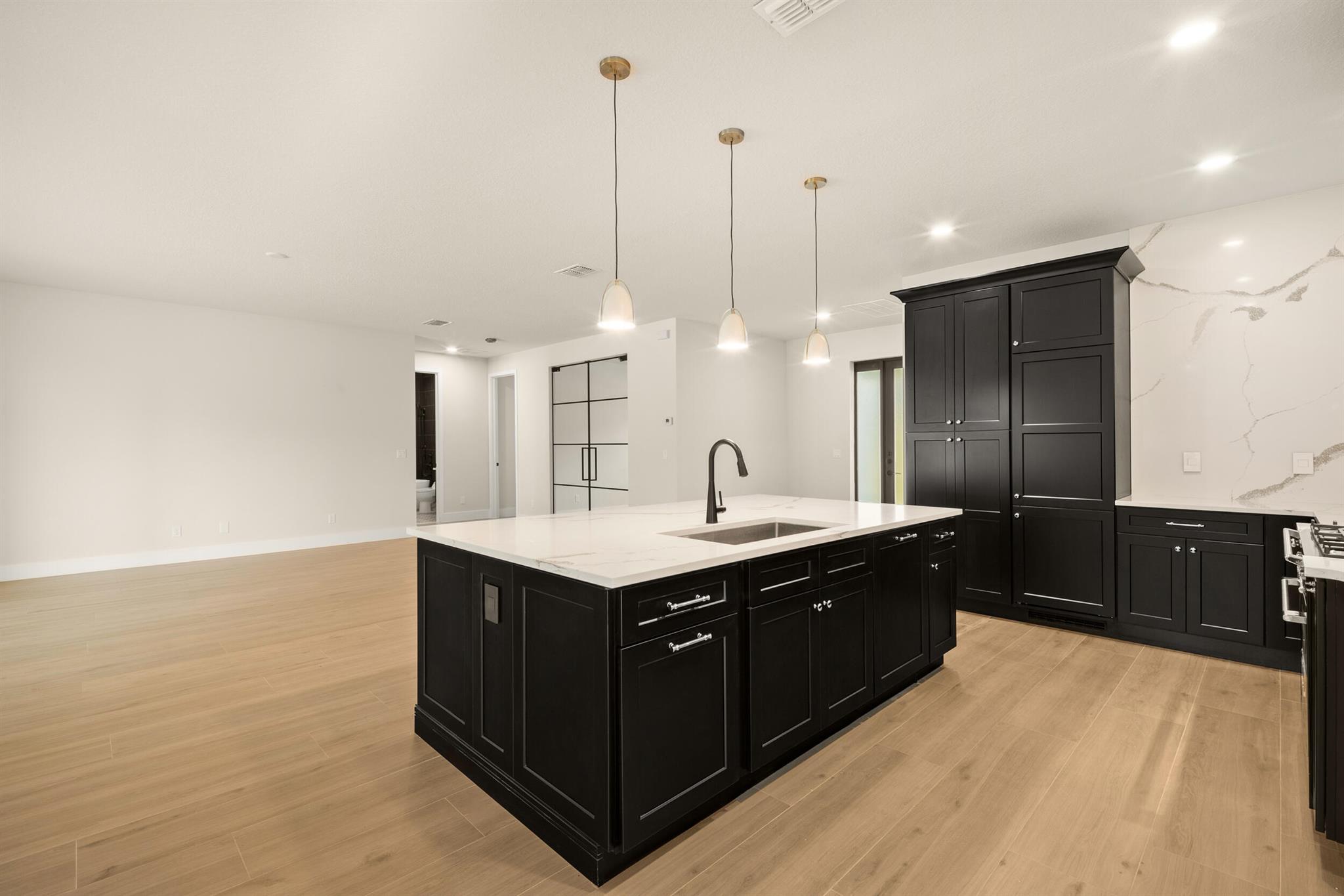 PORT ST LUCIE SECTION 8 - Residential