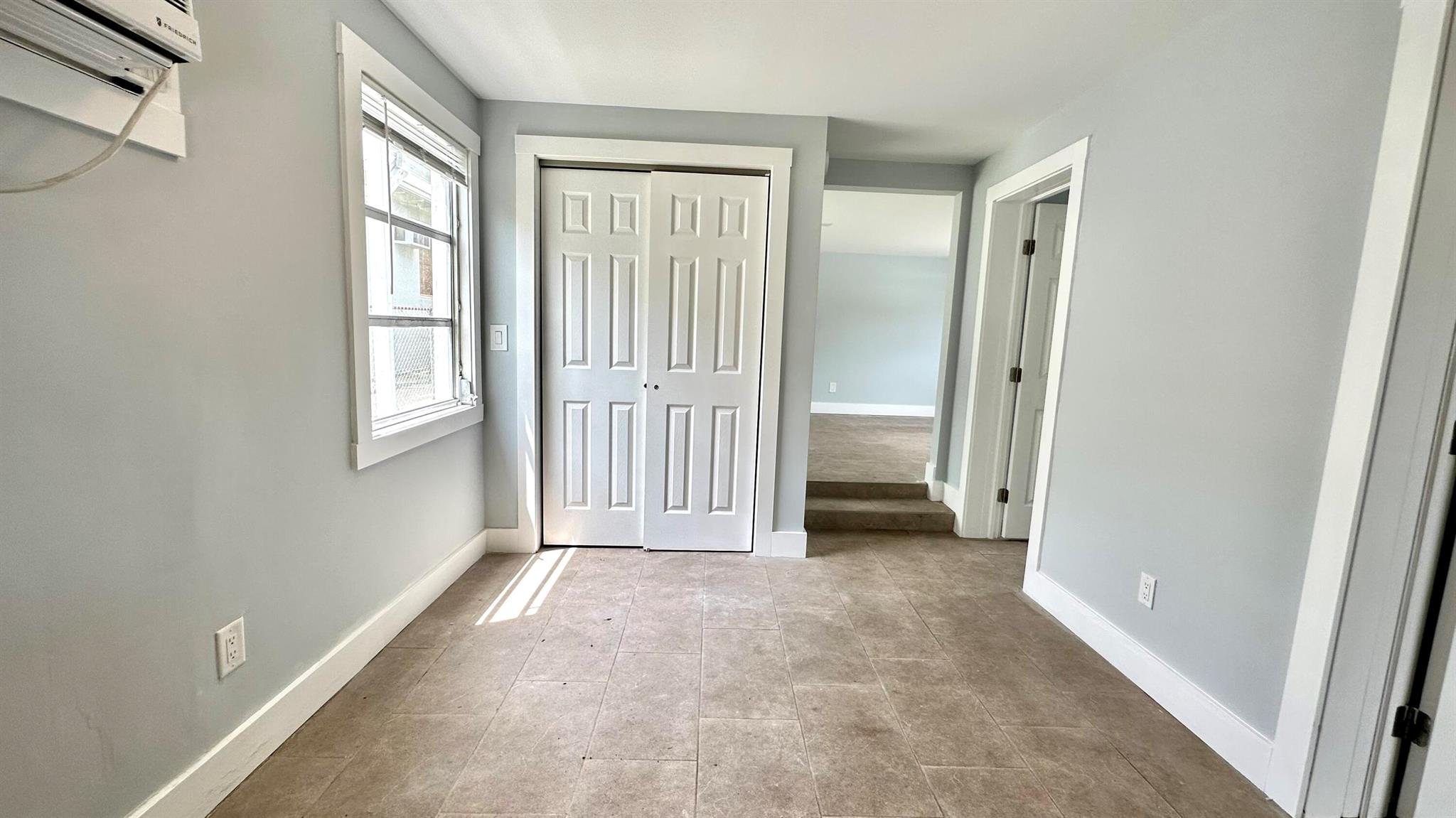 LAKE WORTH TOWN OF - Residential Lease