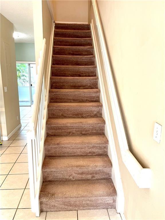 CORAL REEF CLUB - Residential