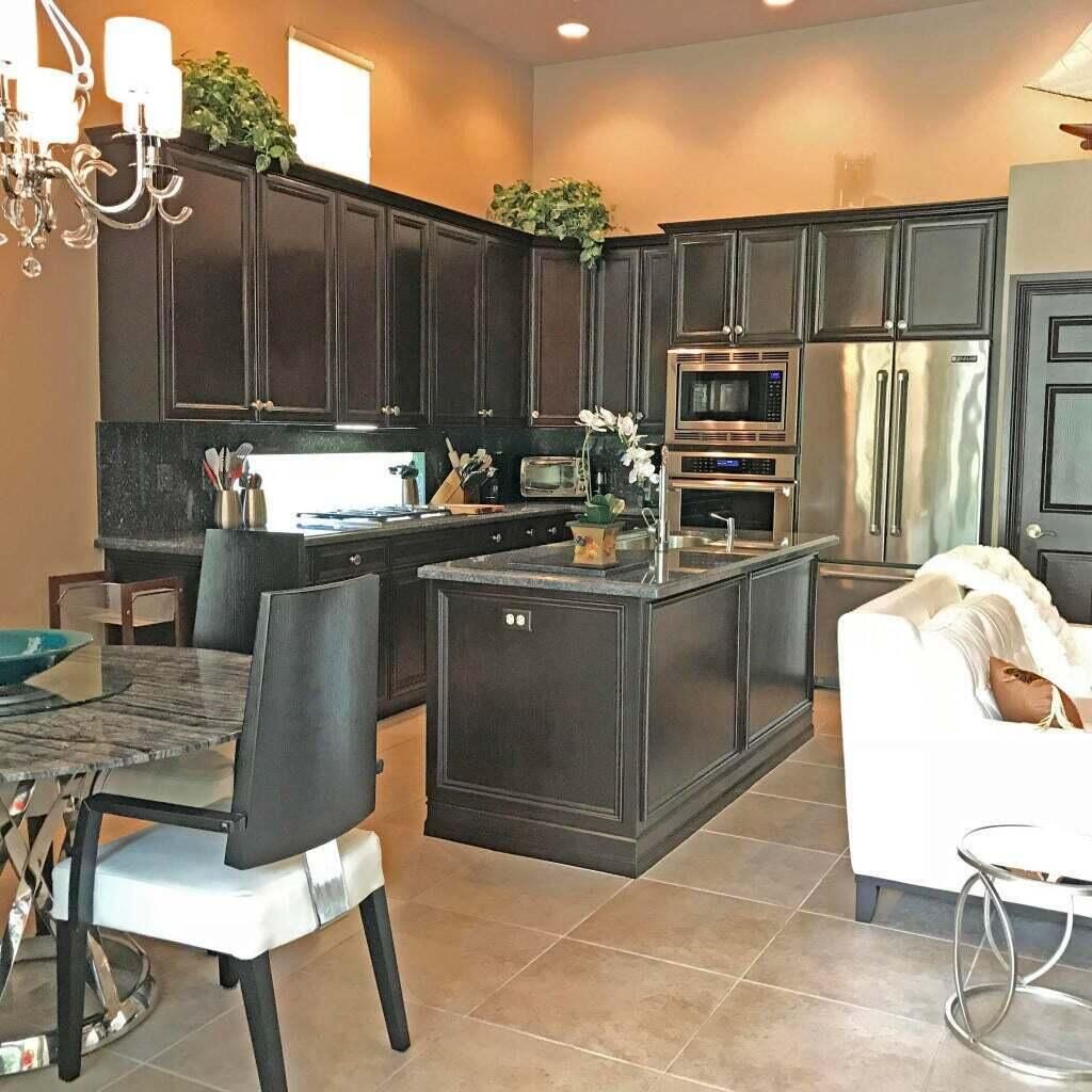 Photo of 60 Laguna Terrace, Palm Beach Gardens, FL 33418 (MLS # R11006731)