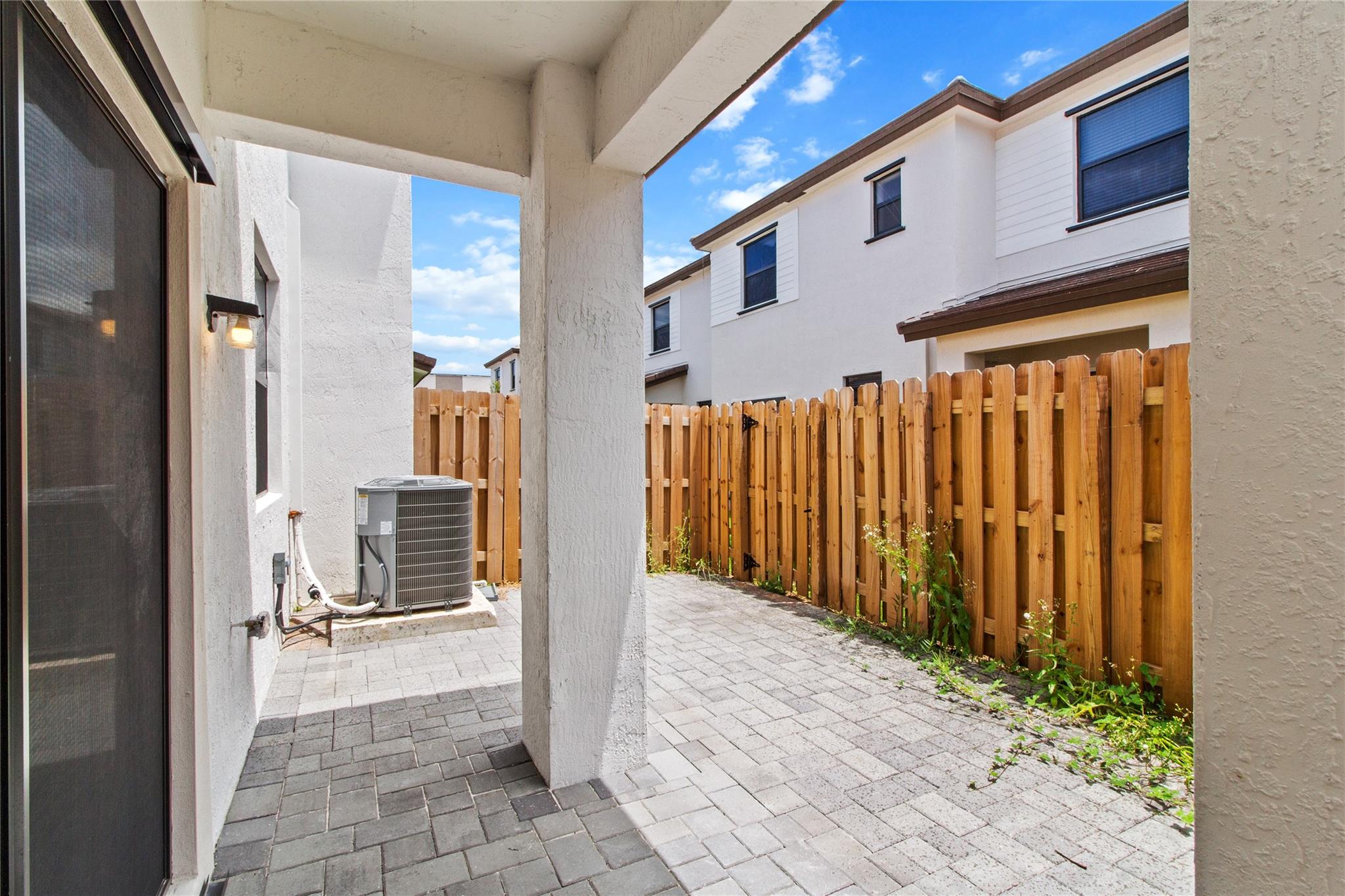 UNITED STATES - Residential Lease