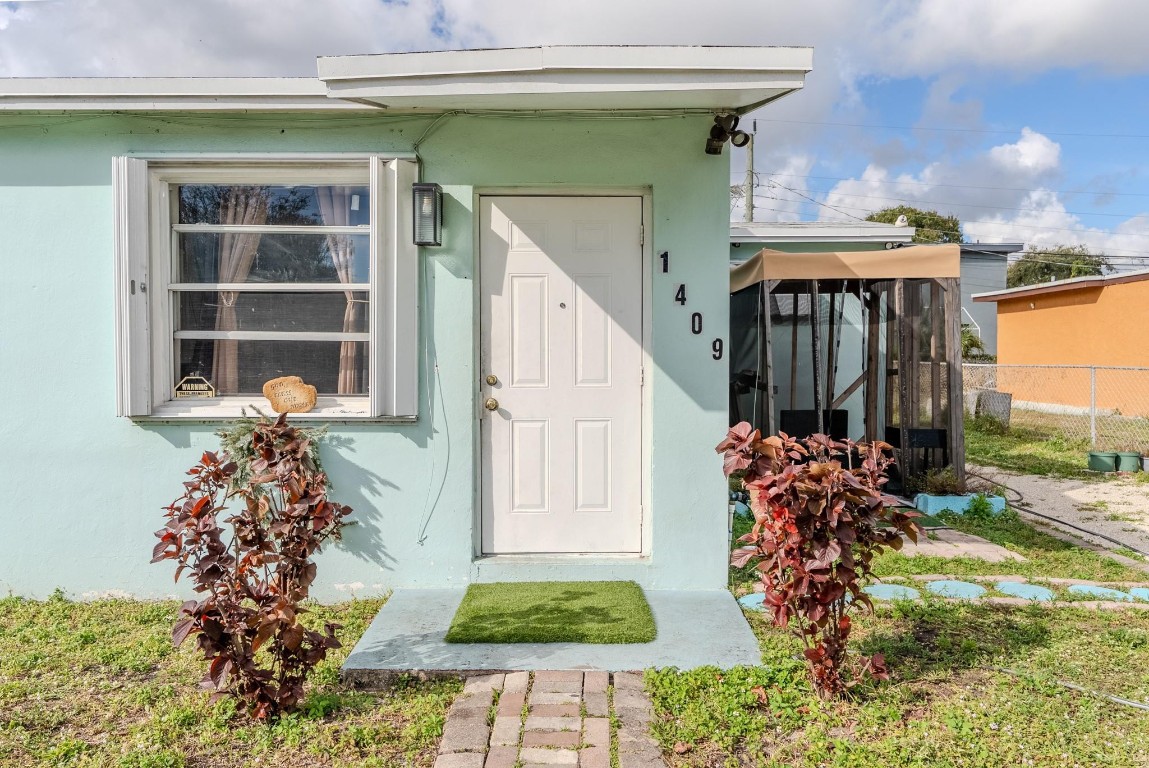 1409 NW 24th Avenue