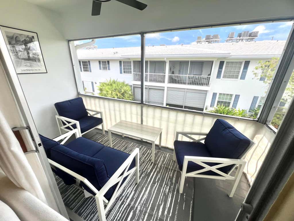 Photo of 2211 NE 67th Street #1124, Fort Lauderdale, FL 33308 (MLS # B26059823)