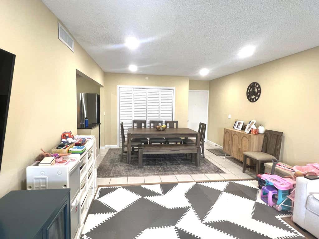 Photo of 2211 NE 67th Street #1124, Fort Lauderdale, FL 33308 (MLS # B26059823)