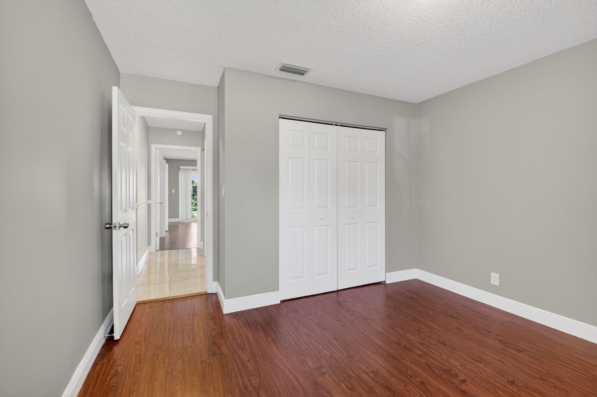 RIVIERA - Residential