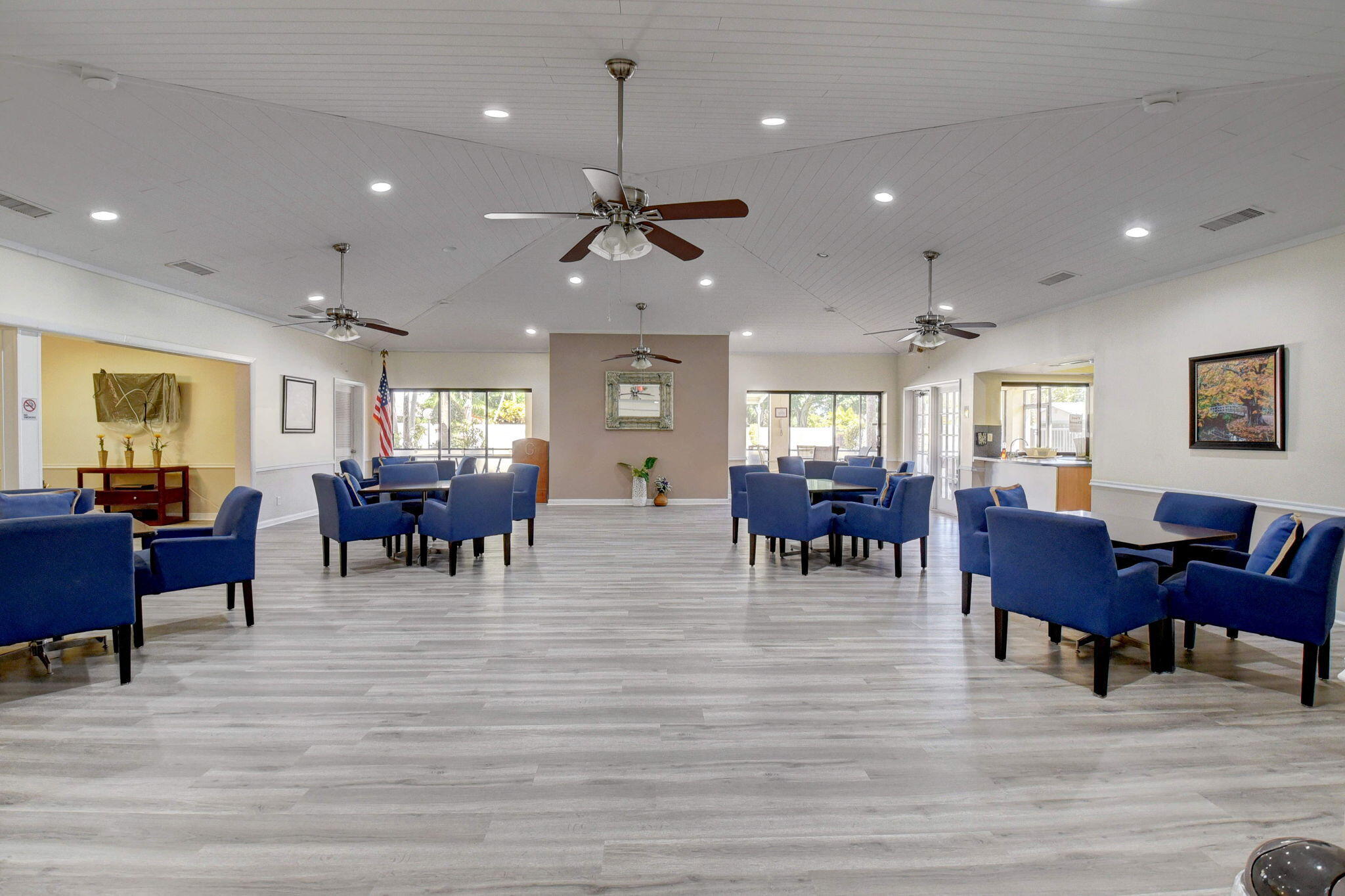 RIVIERA - Residential