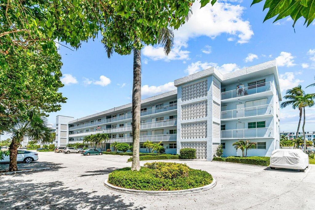 Photo of 2018 S Federal Highway #A408, Boynton Beach, FL 33435 (MLS # R11113500)