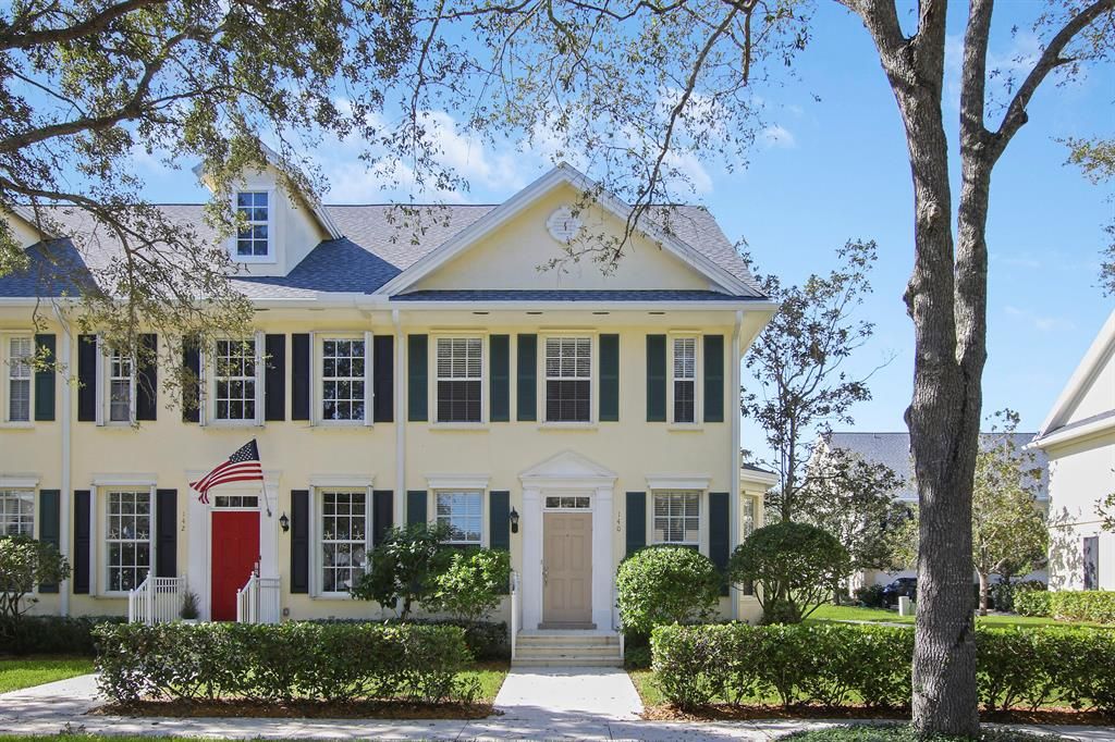 Photo of 140 Day Lily Drive, Jupiter, FL 33458 (MLS # R10761140)