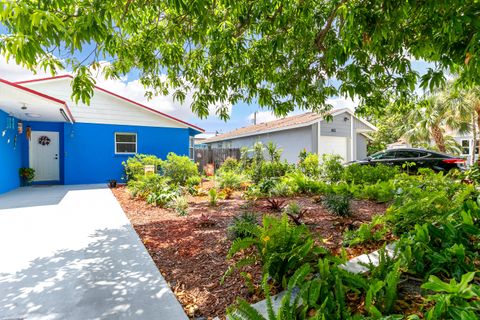 A home in Lake Worth Beach