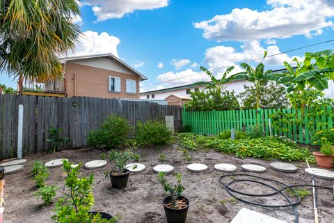 A home in Lake Worth Beach