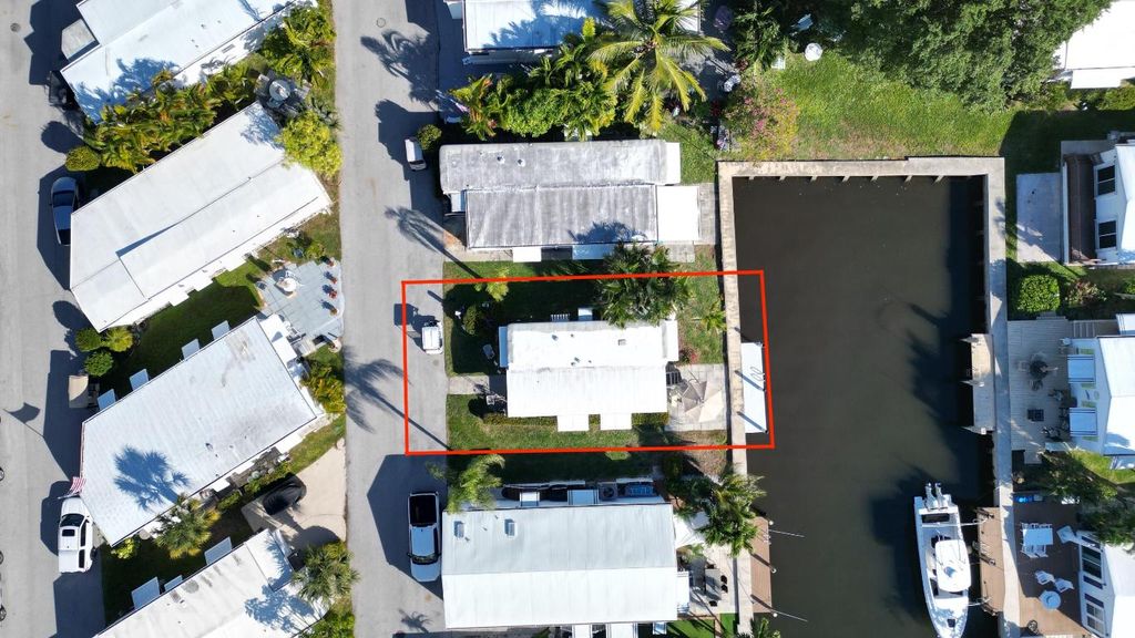 Photo of 203 S Ibis Drive #R, Briny Breezes, FL 33435 (MLS # R11151625)