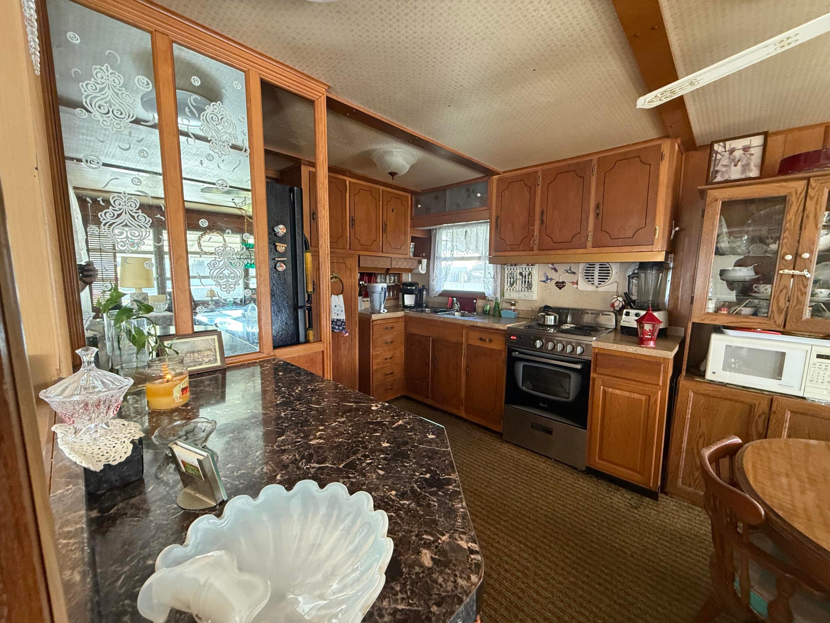 BRINY BREEZES INC - Residential