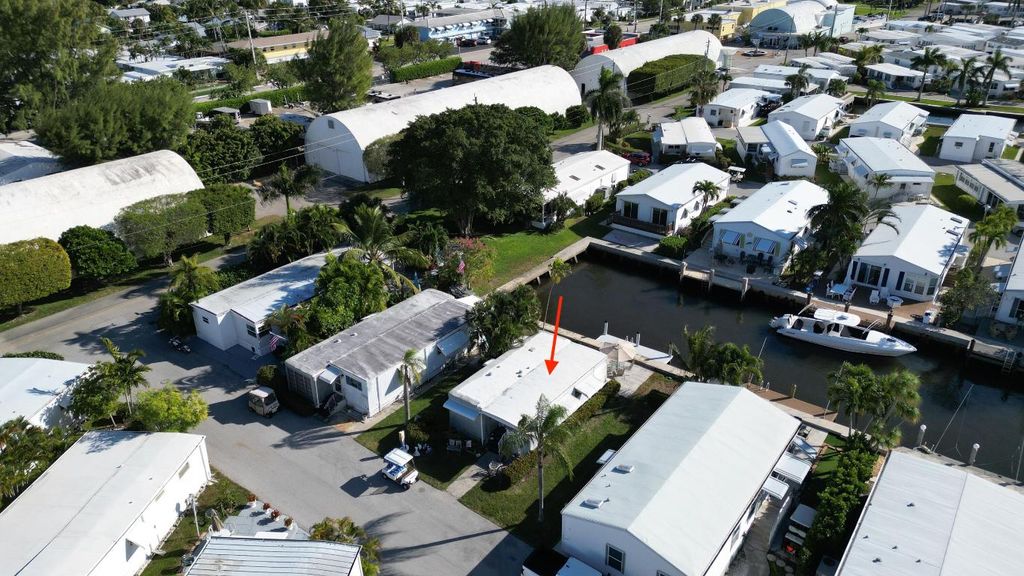 Photo of 203 S Ibis Drive #R, Briny Breezes, FL 33435 (MLS # R11151625)