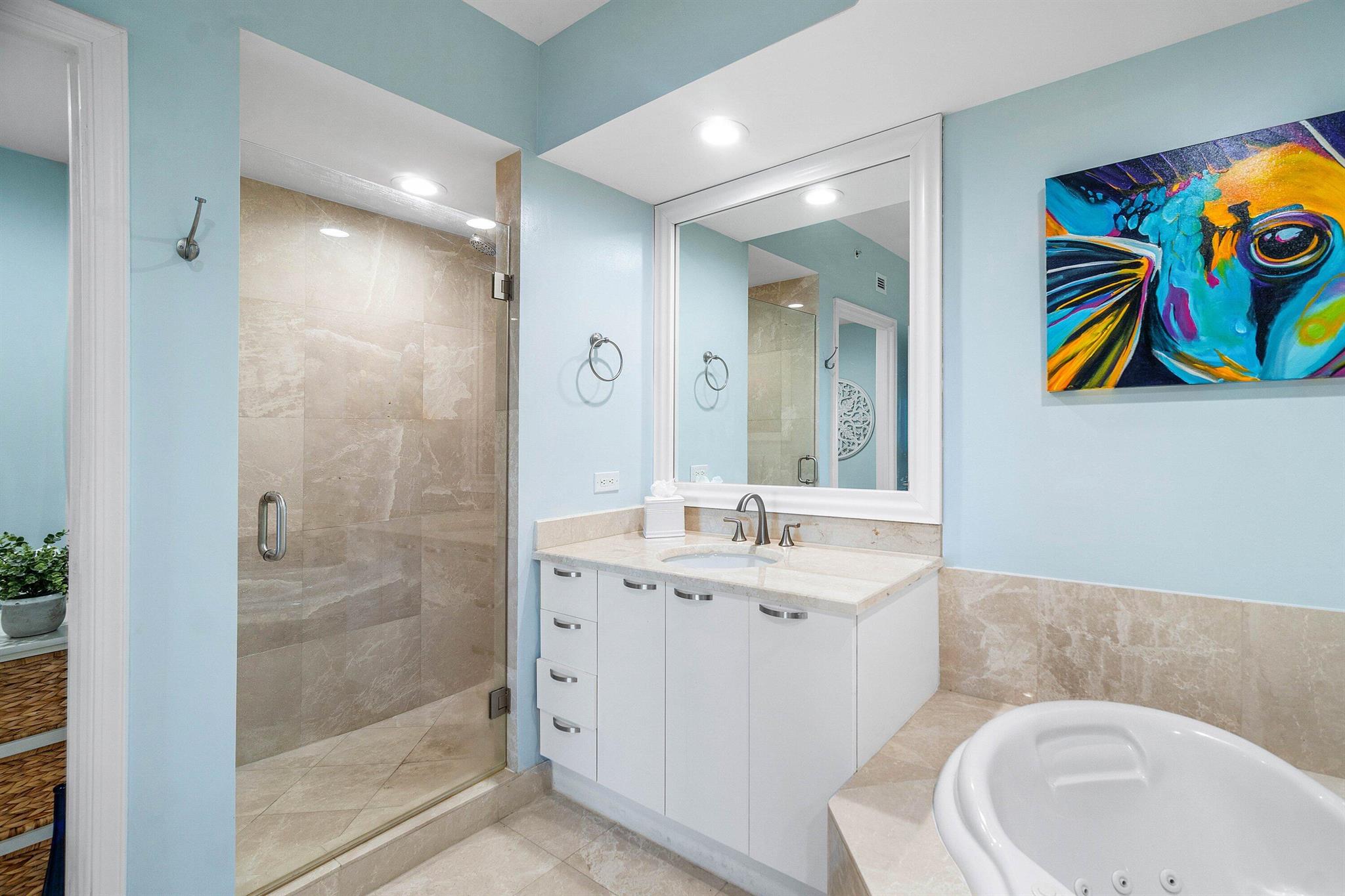MARINA GRANDE RIVIERA BEA - Residential