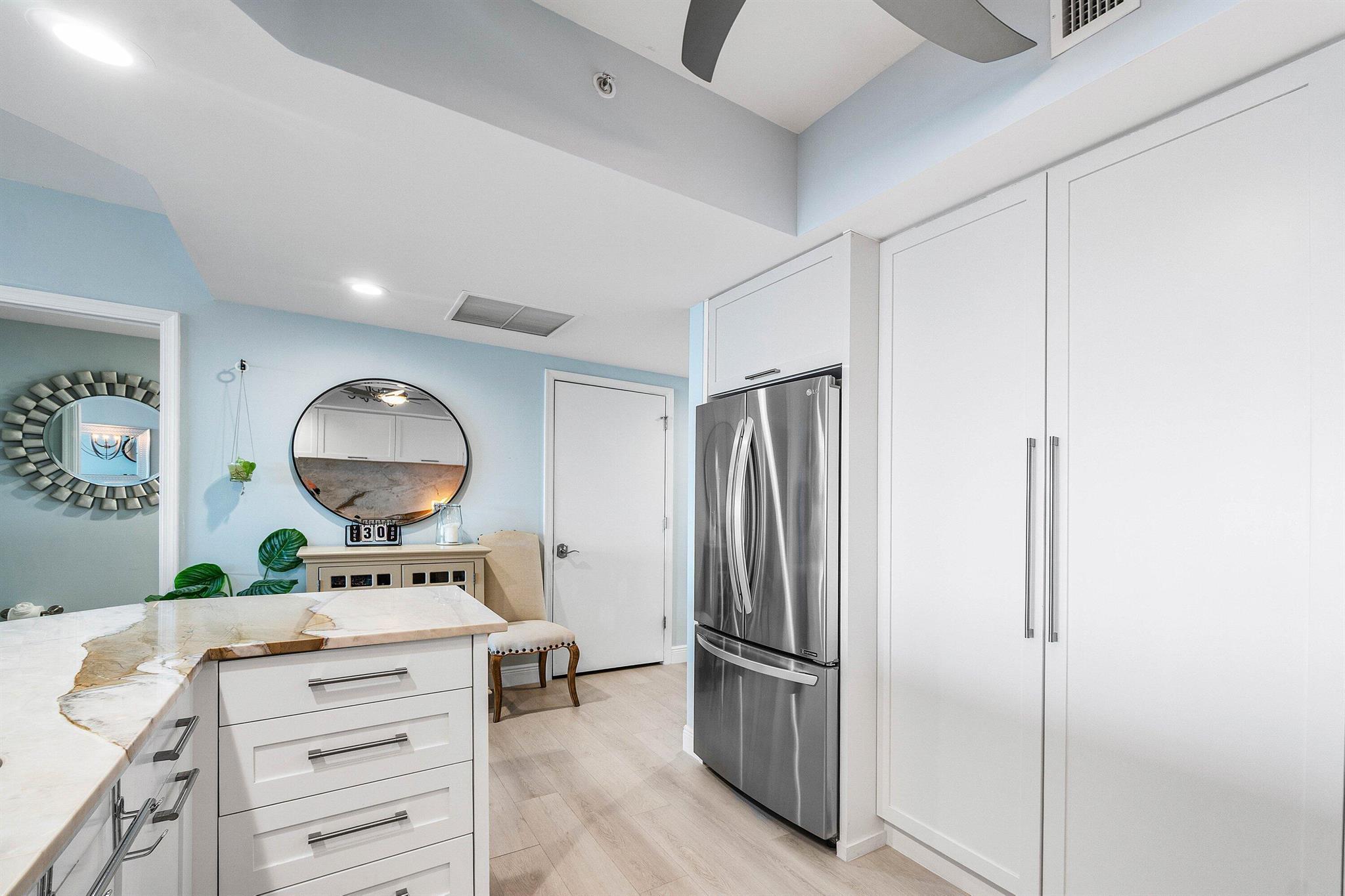MARINA GRANDE RIVIERA BEA - Residential