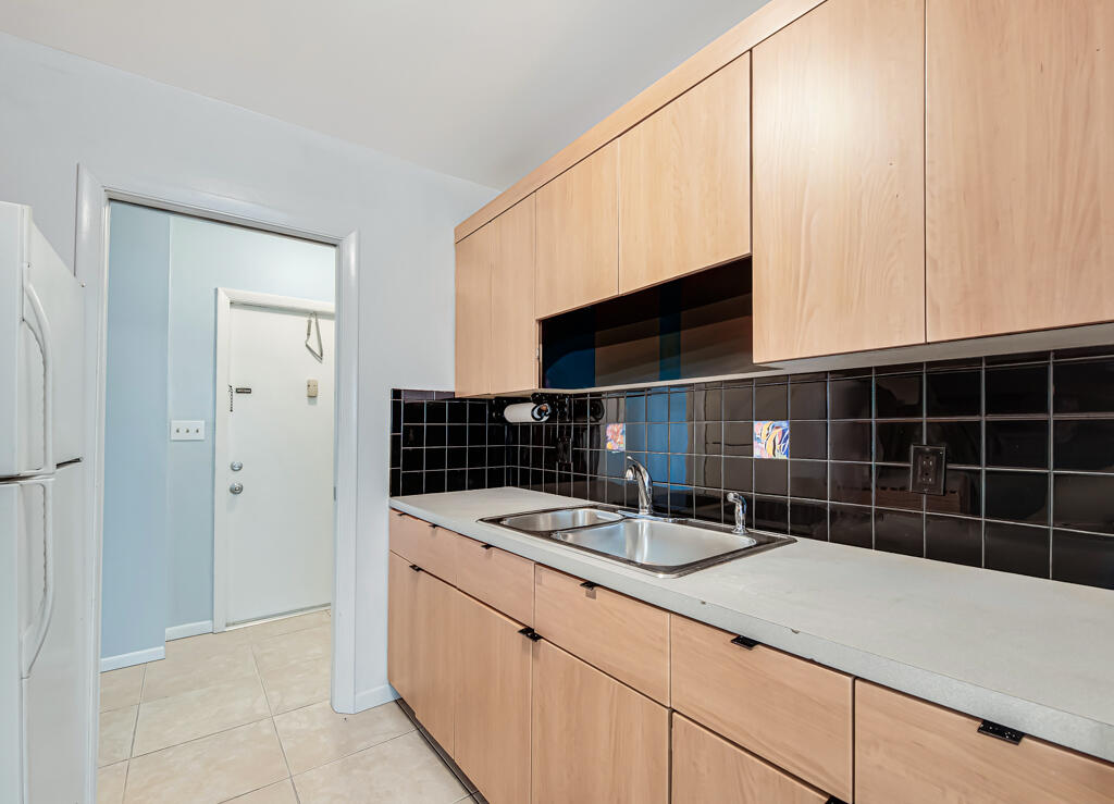 SOUTH SEA APTS CONDO - Residential