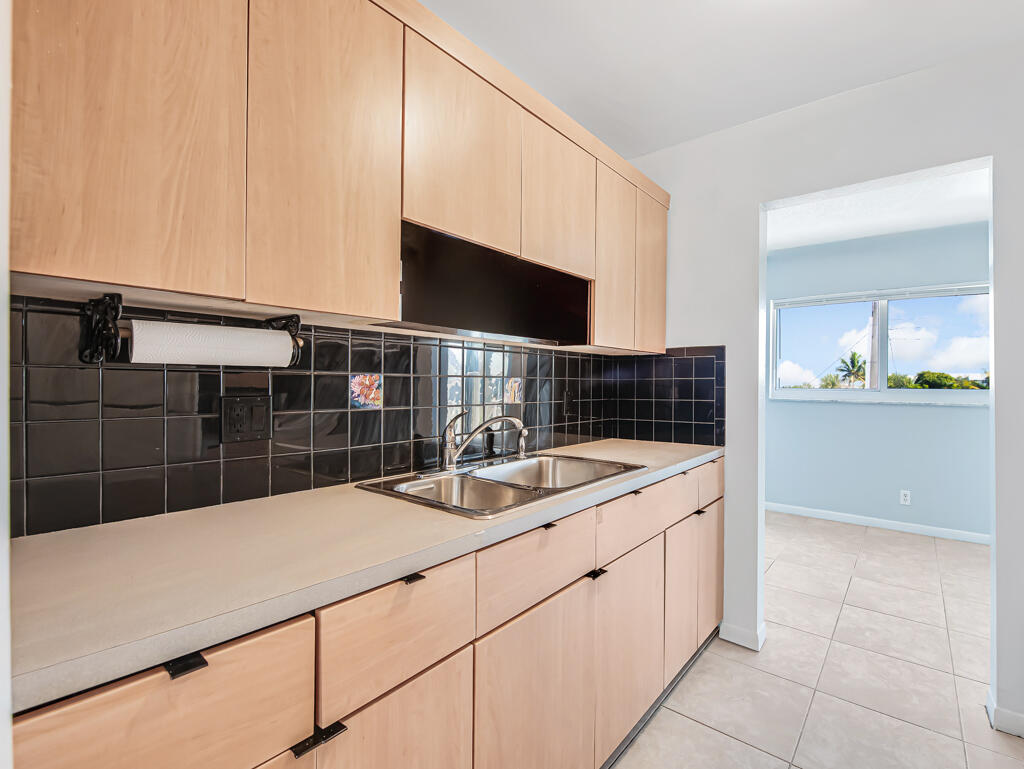 SOUTH SEA APTS CONDO - Residential