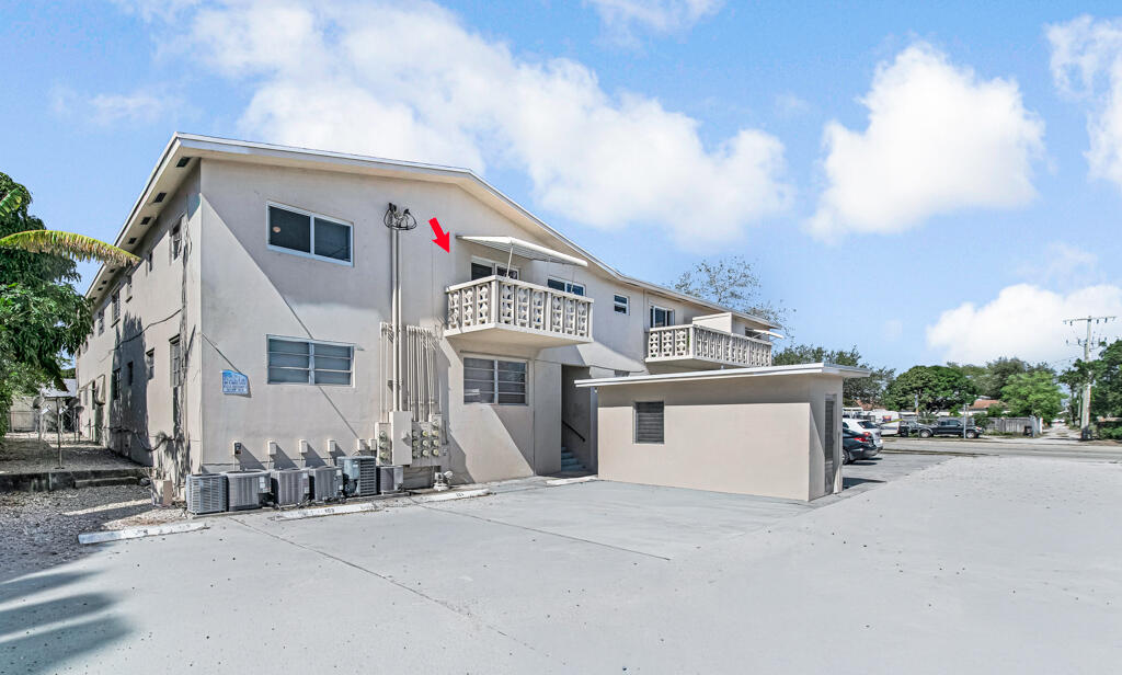 SOUTH SEA APTS CONDO - Residential