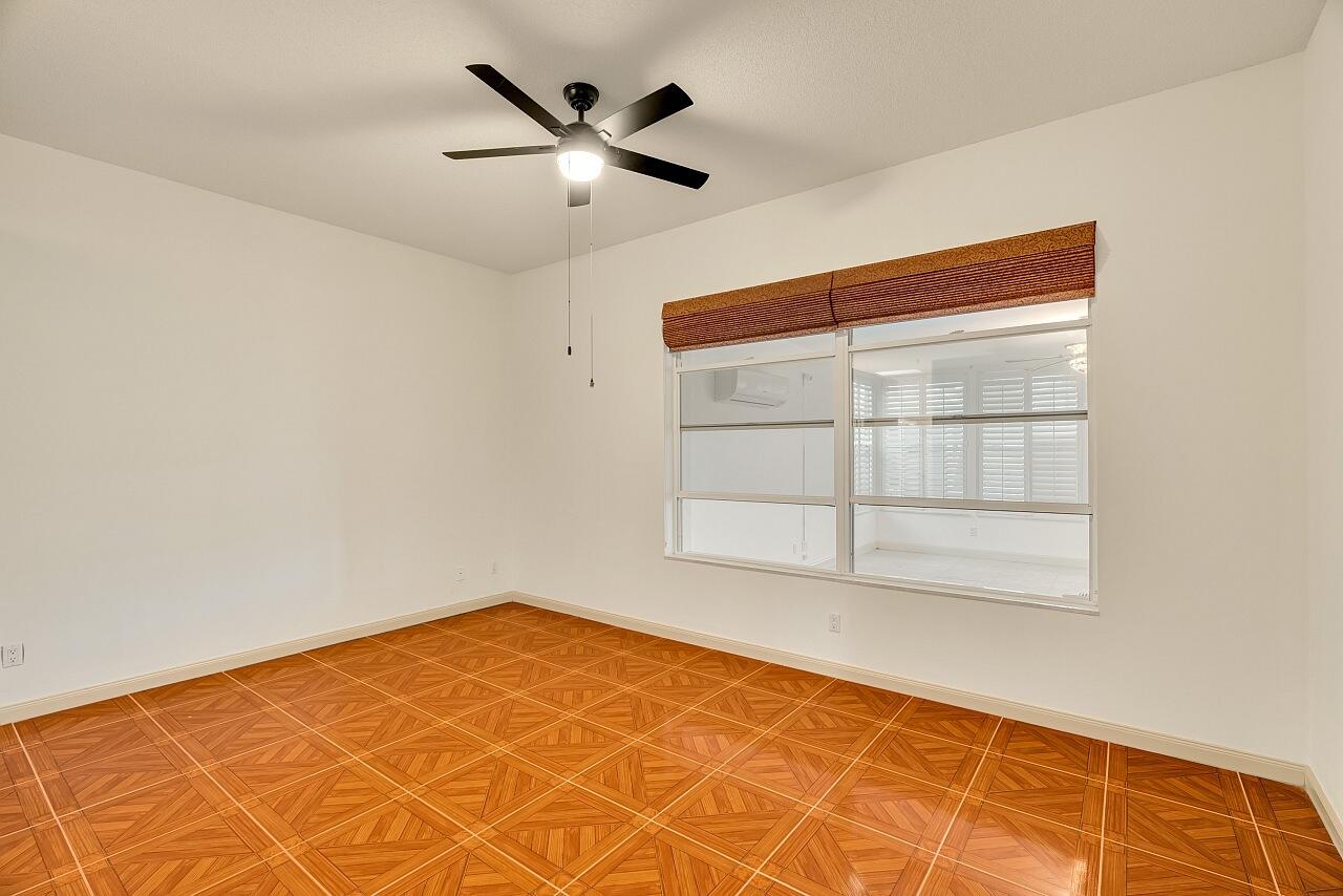 The MEADOWS AT MARTIN DOWNS - Residential