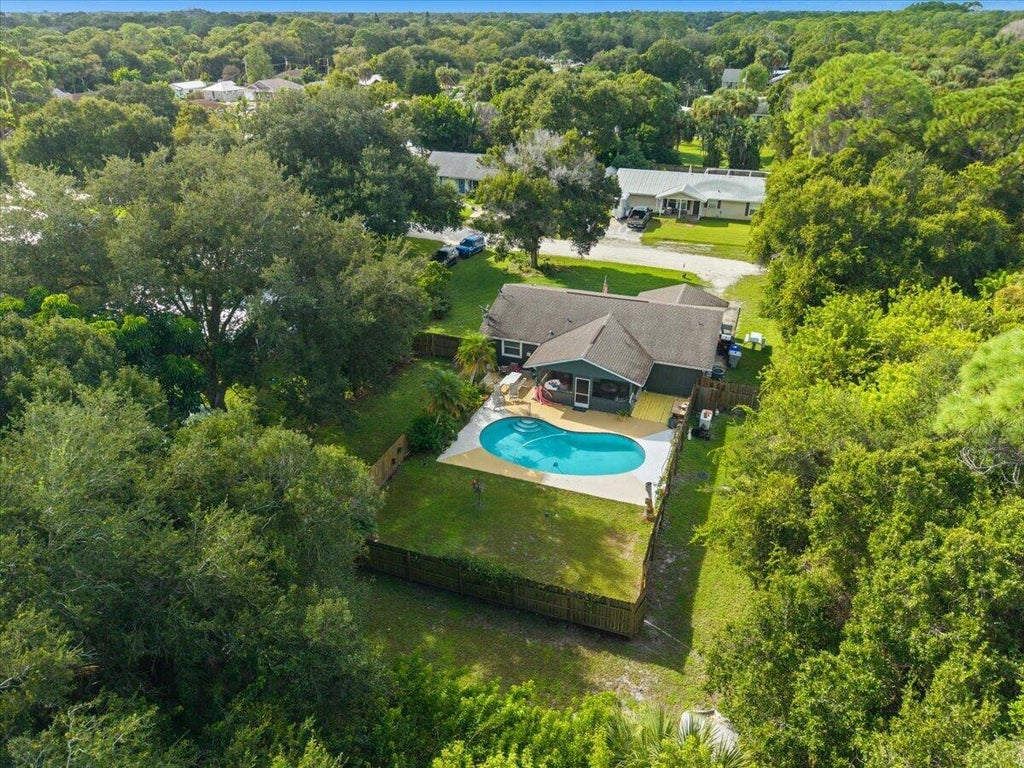 Photo of 3640 3RD Place, Vero Beach, FL 32968 (MLS # B26080271)