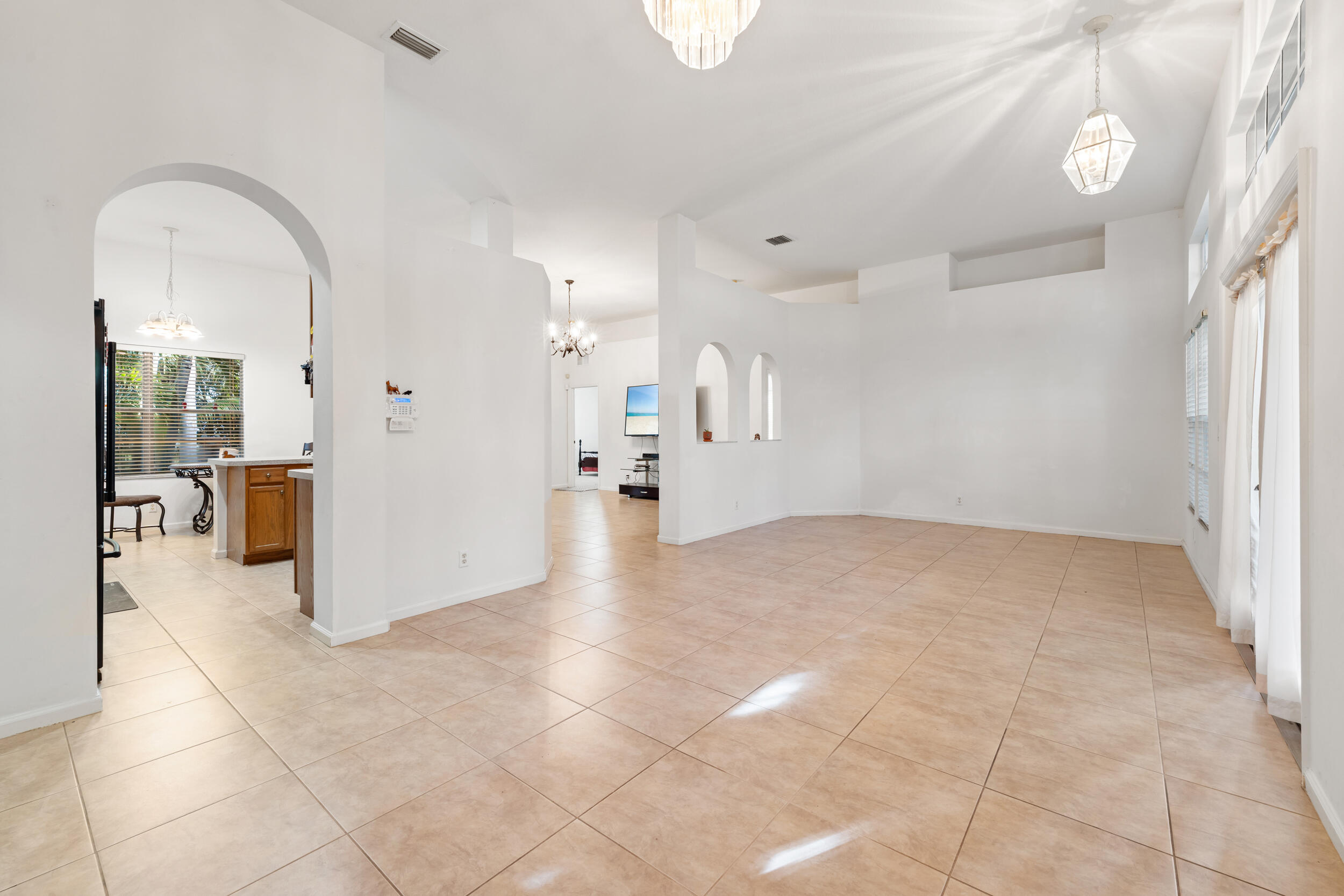 PORT ST LUCIE SECTION 33 - Residential