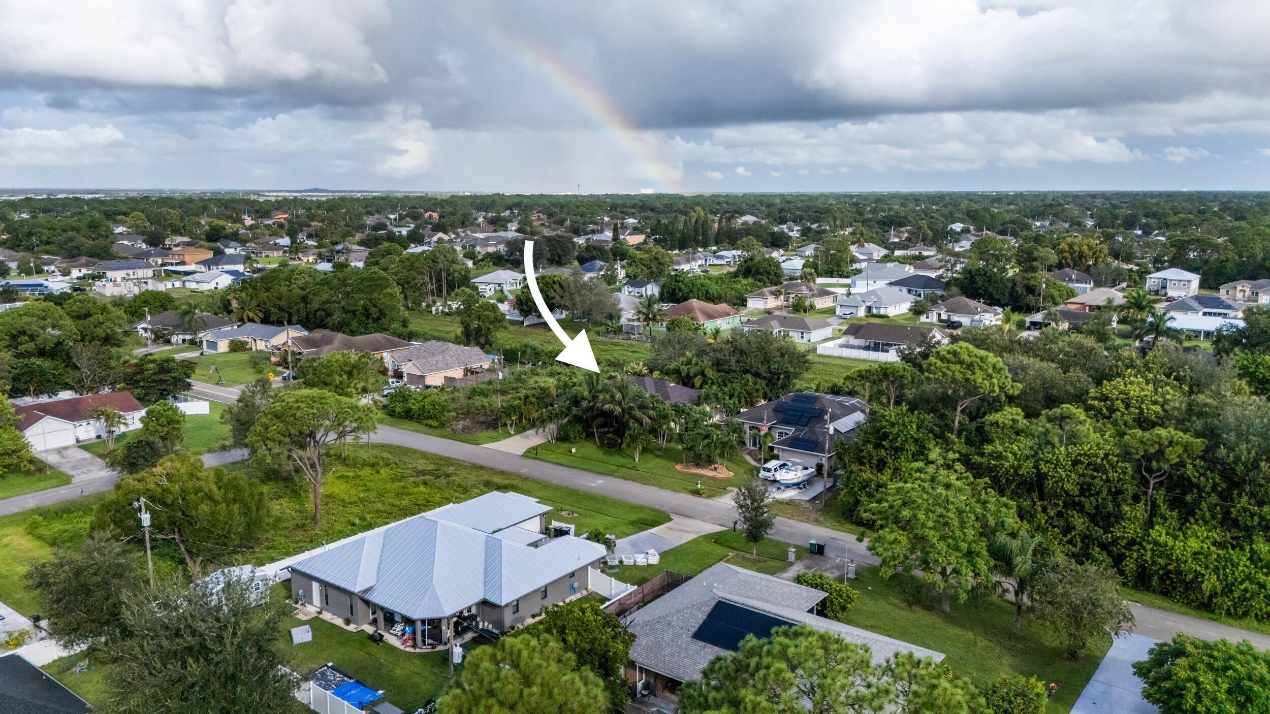 PORT ST LUCIE SECTION 33 - Residential
