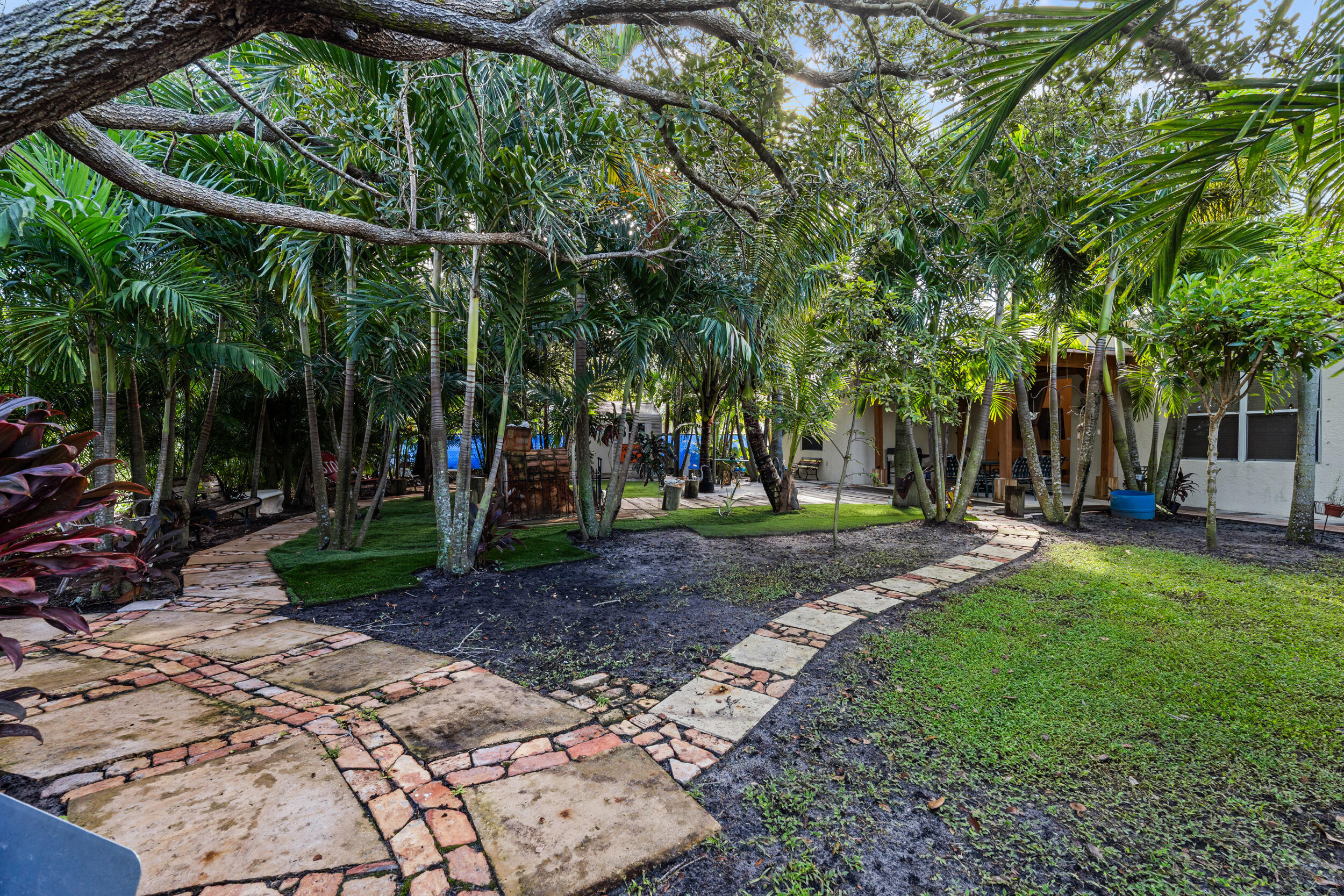 PORT ST LUCIE SECTION 33 - Residential