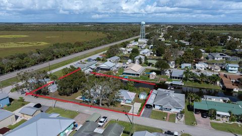 A home in Okeechobee