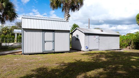 A home in Okeechobee