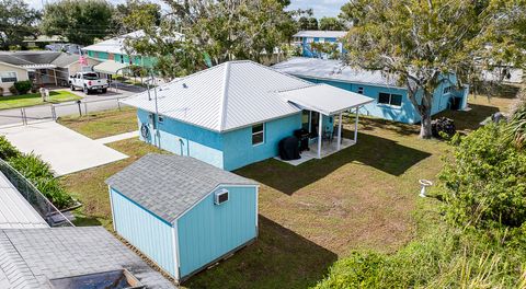 A home in Okeechobee