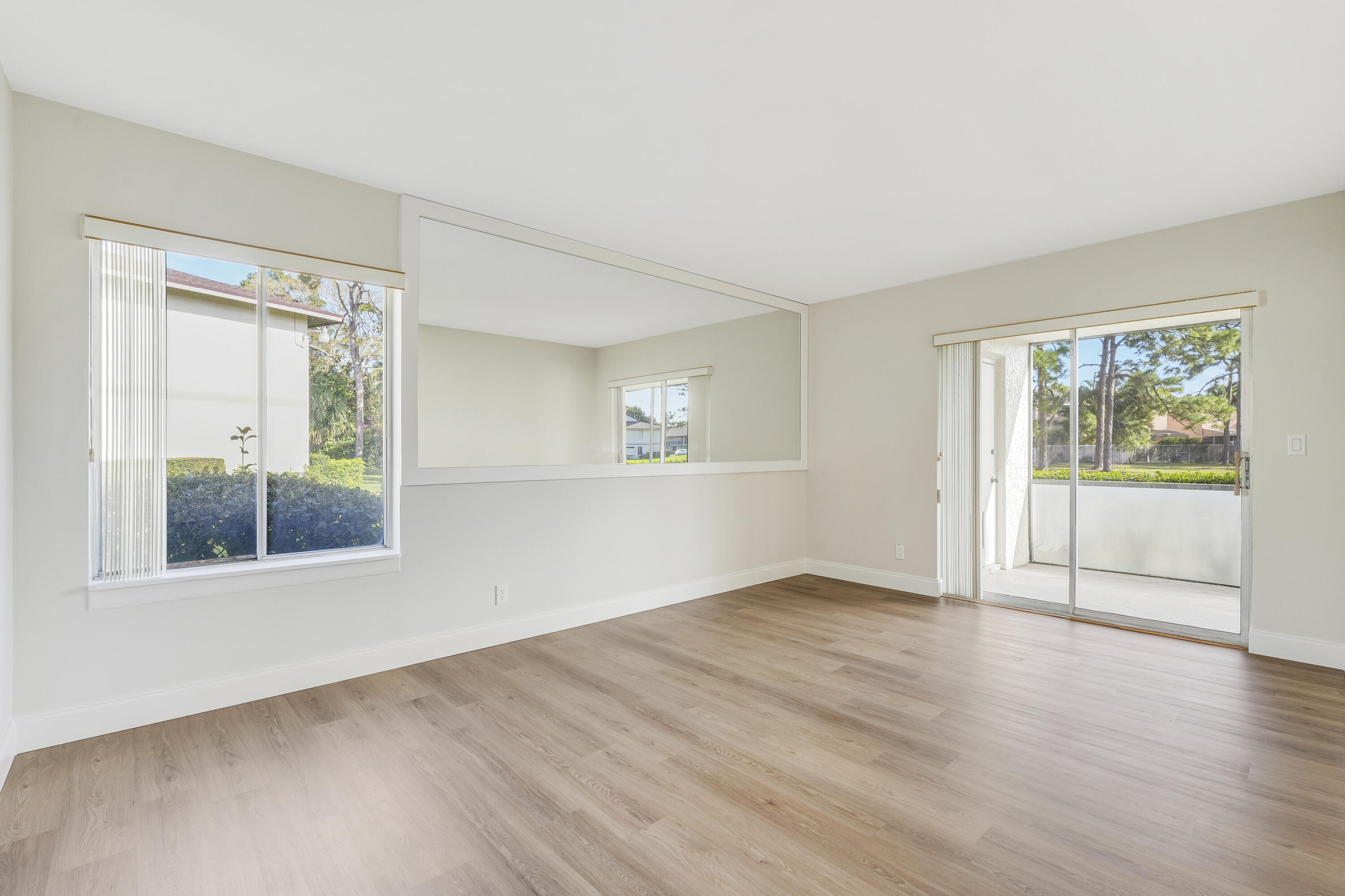 CHASEWOOD OF JUPITER CONDO - Residential Lease