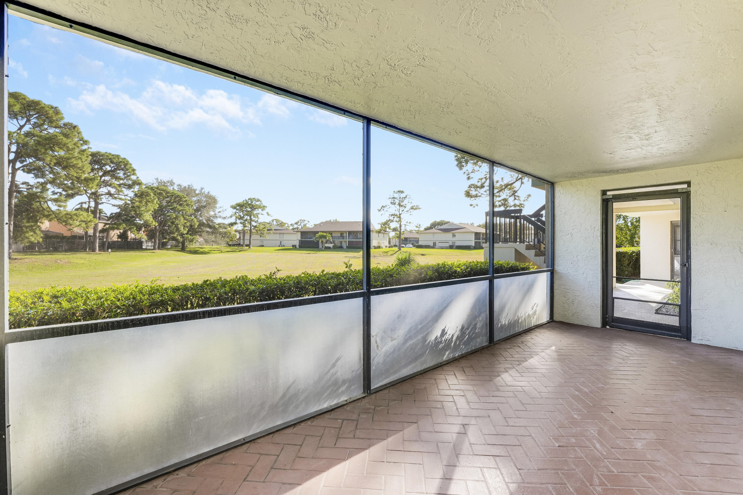 CHASEWOOD OF JUPITER CONDO - Residential Lease