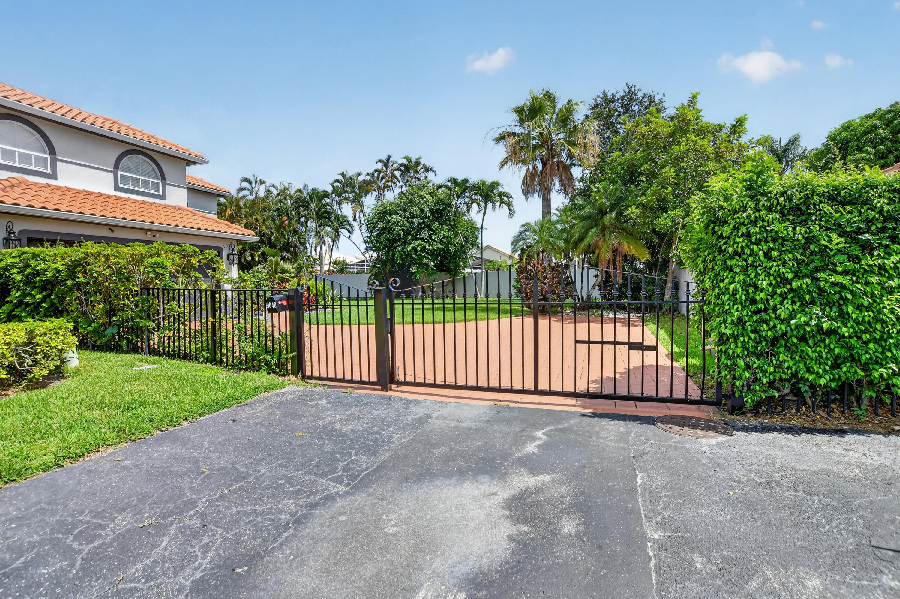 9048 Villa Portofino Circle