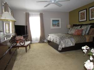 FOUNTAINS OF PALM BEACH CONDO 8 - Residential