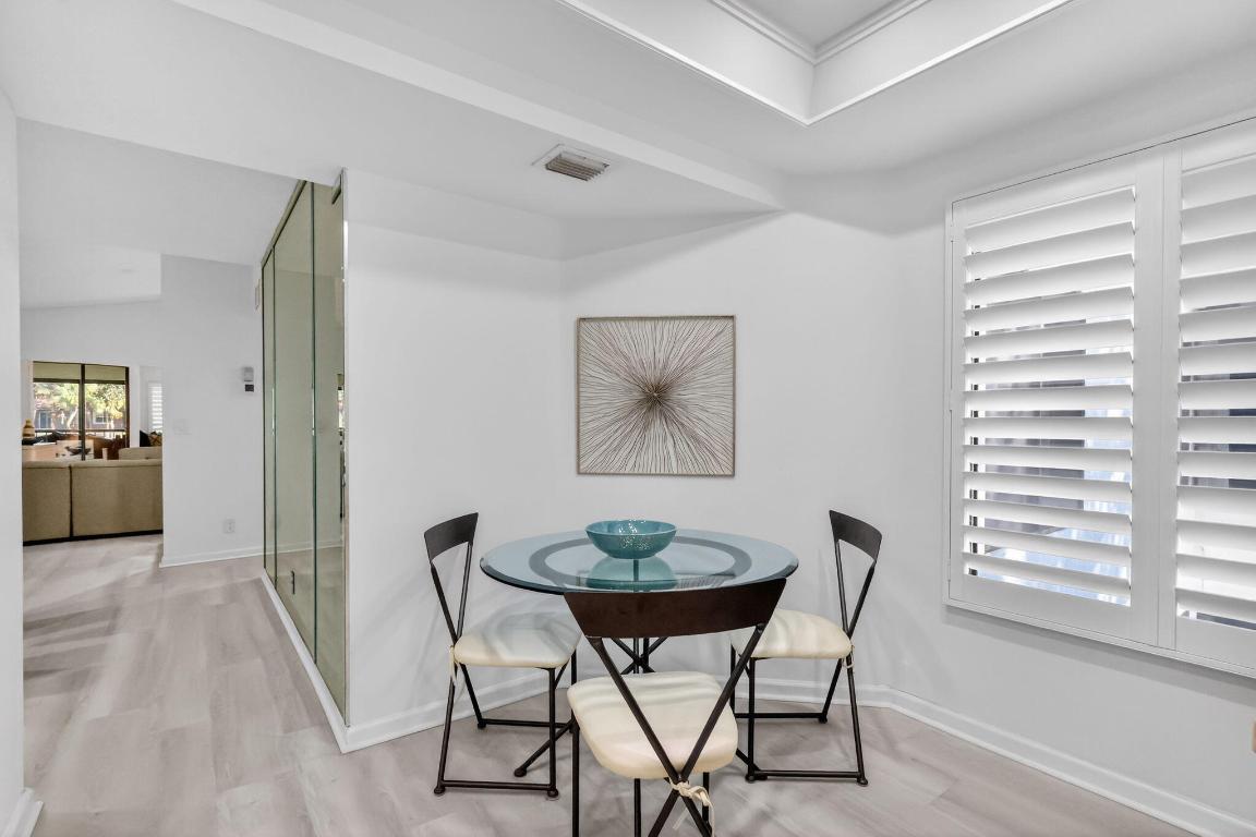 GLENEAGLES CONDO V - Residential Lease