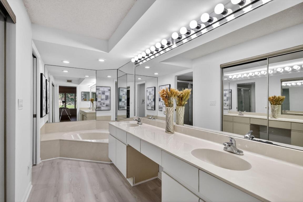 GLENEAGLES CONDO V - Residential Lease