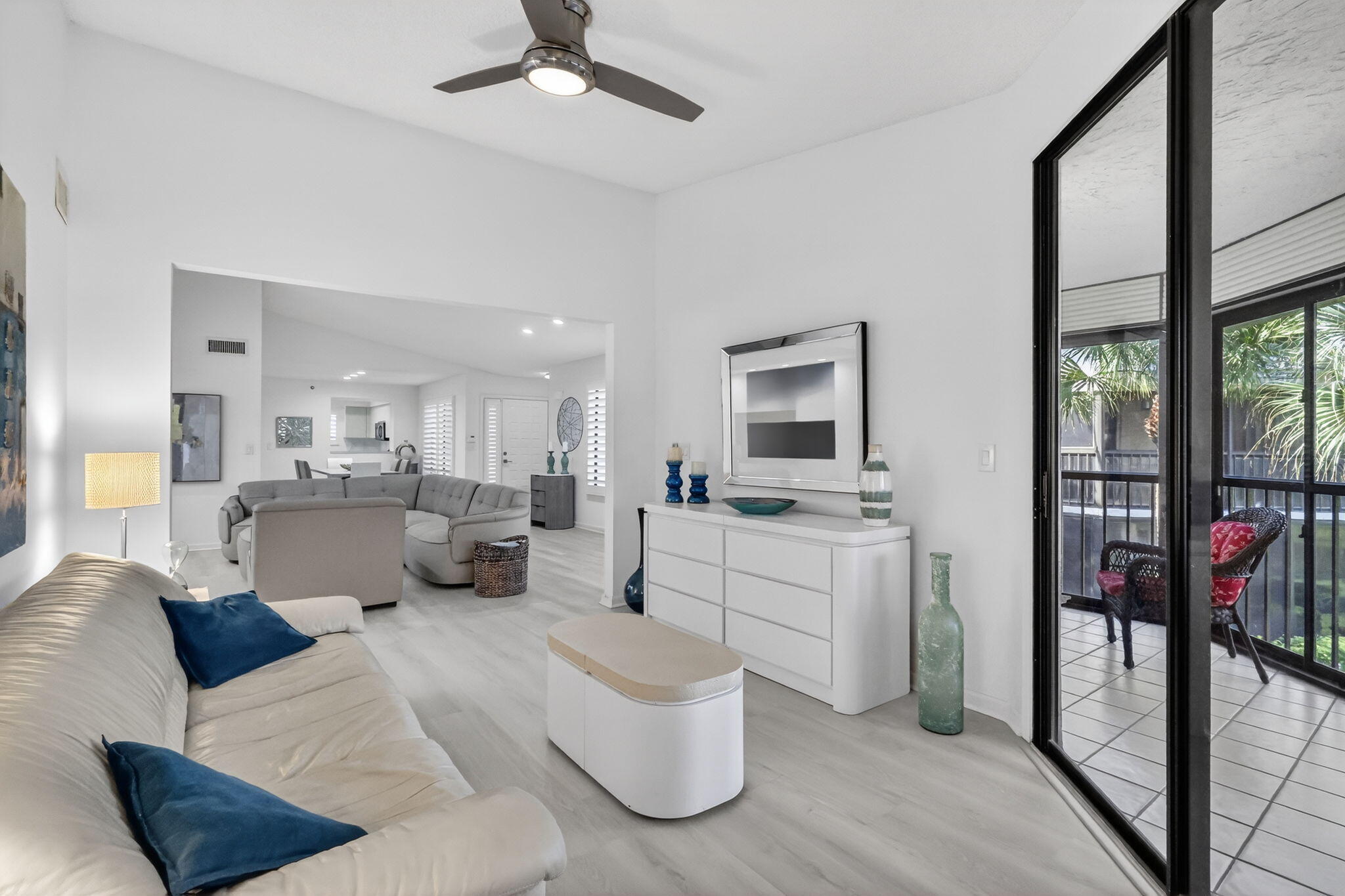 GLENEAGLES CONDO V - Residential Lease