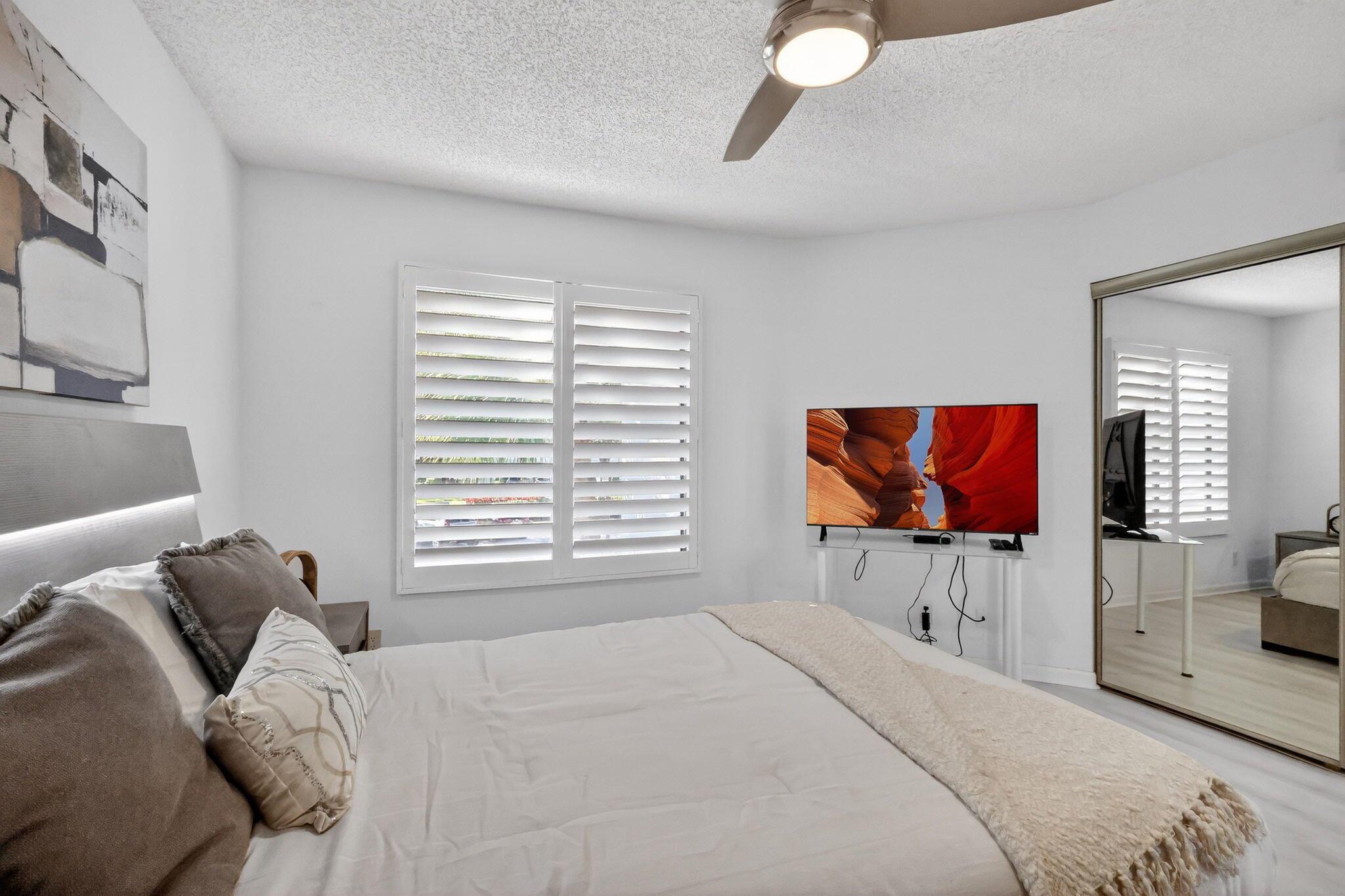 GLENEAGLES CONDO V - Residential Lease