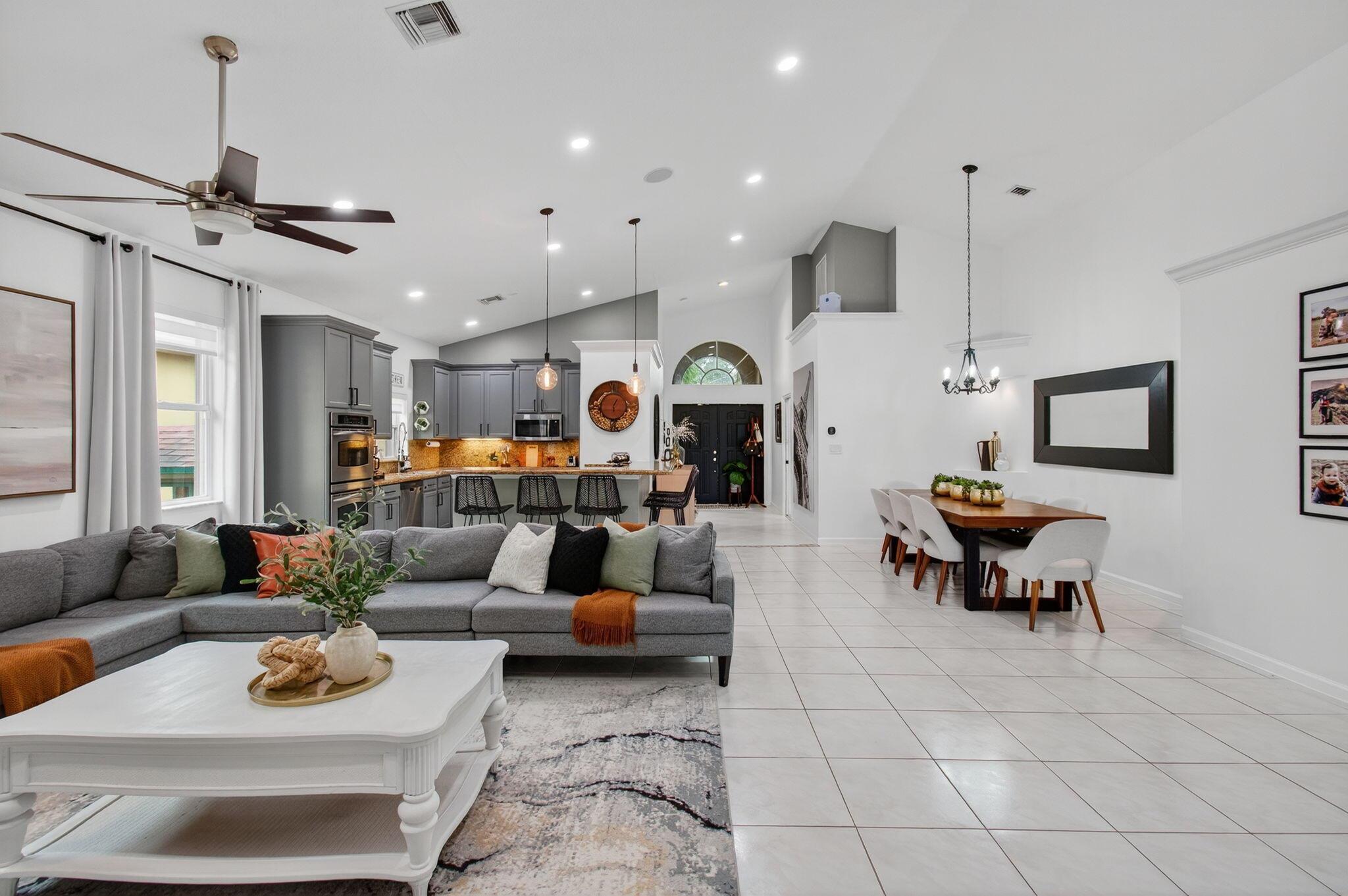 GATEWAY GARDENS - Residential
