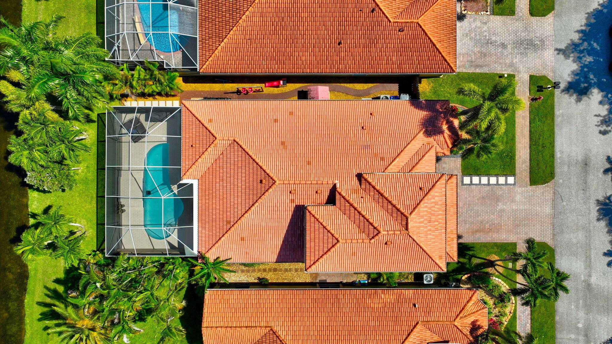 GATEWAY GARDENS - Residential