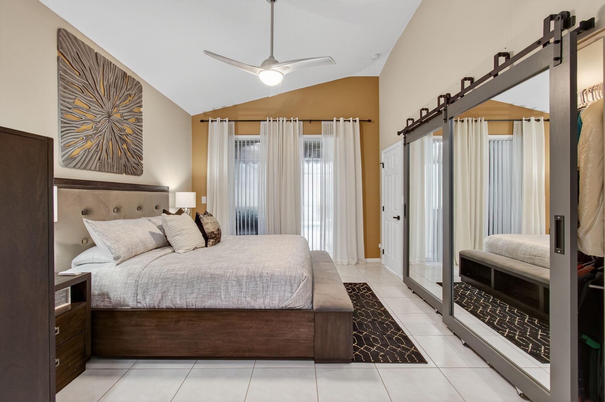 GATEWAY GARDENS - Residential