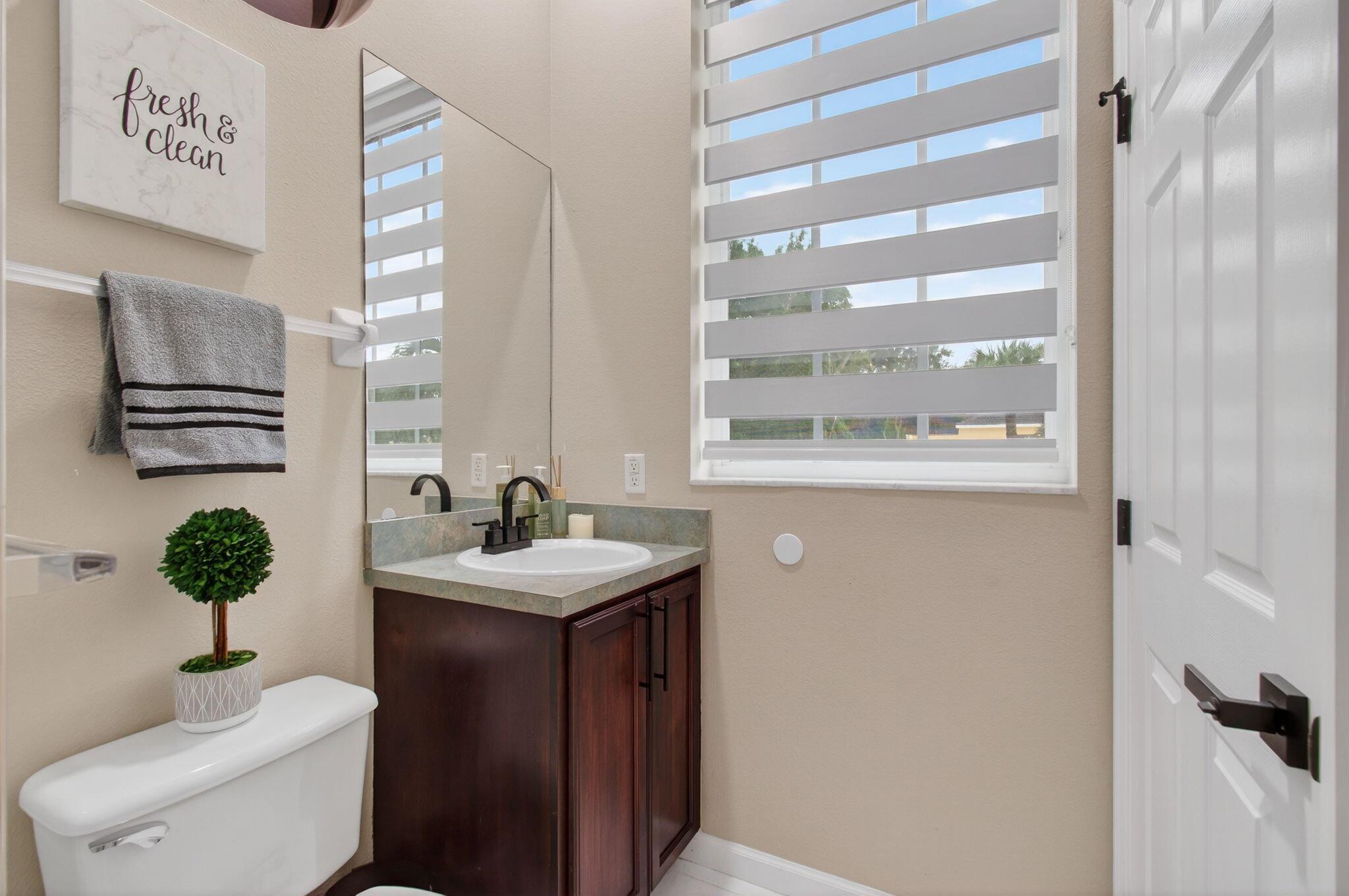 GATEWAY GARDENS - Residential