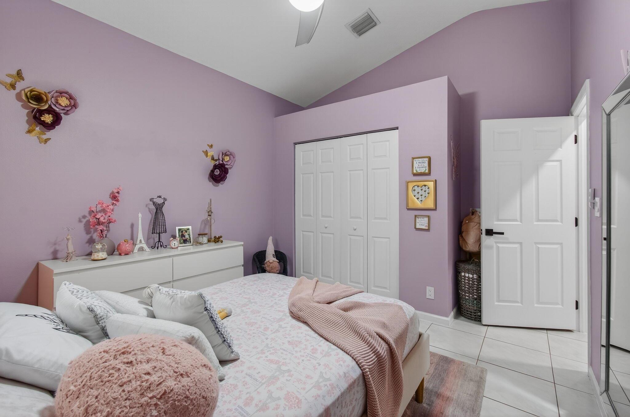 GATEWAY GARDENS - Residential