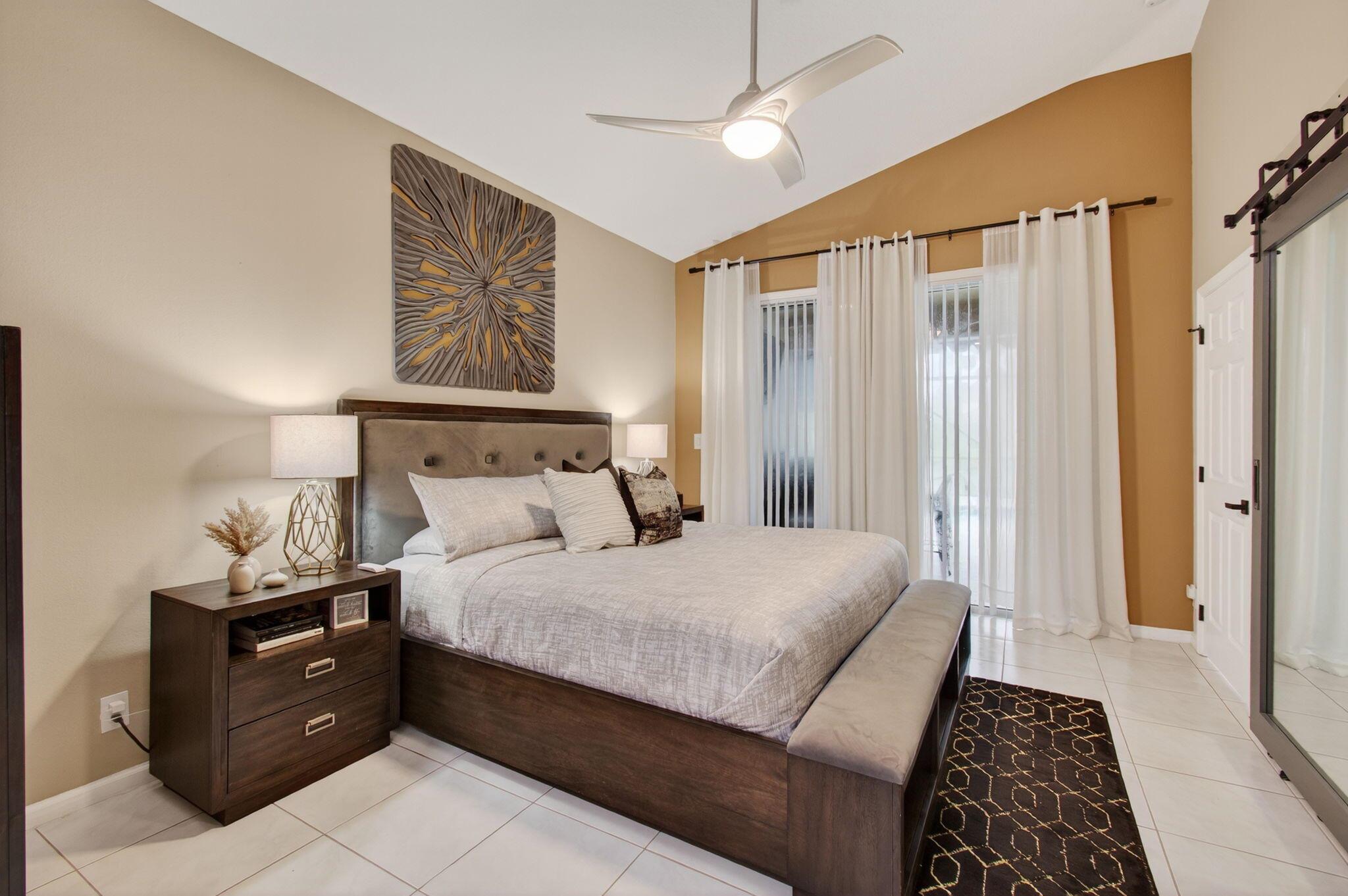 GATEWAY GARDENS - Residential