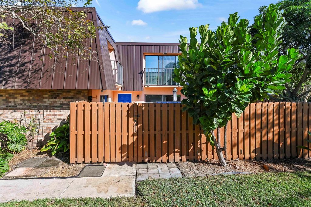 Photo of 5708 SE Windsong Lane, Stuart, FL 34997 (MLS # R11142721)