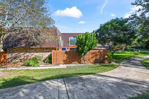 Property photo of 5708 Se Windsong Lane, Stuart, FL 34997