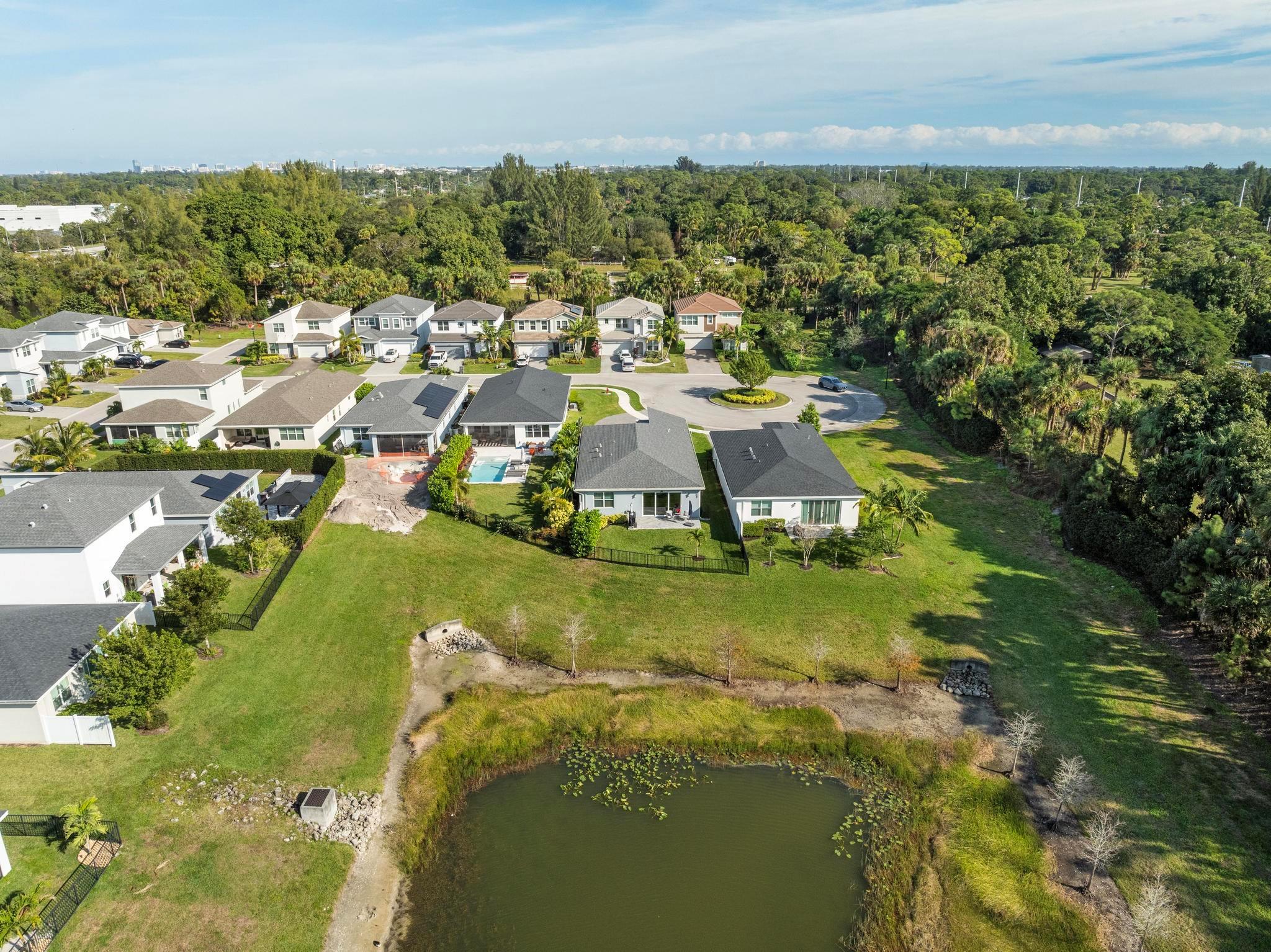 POINTE OF WOODS PUD - Residential