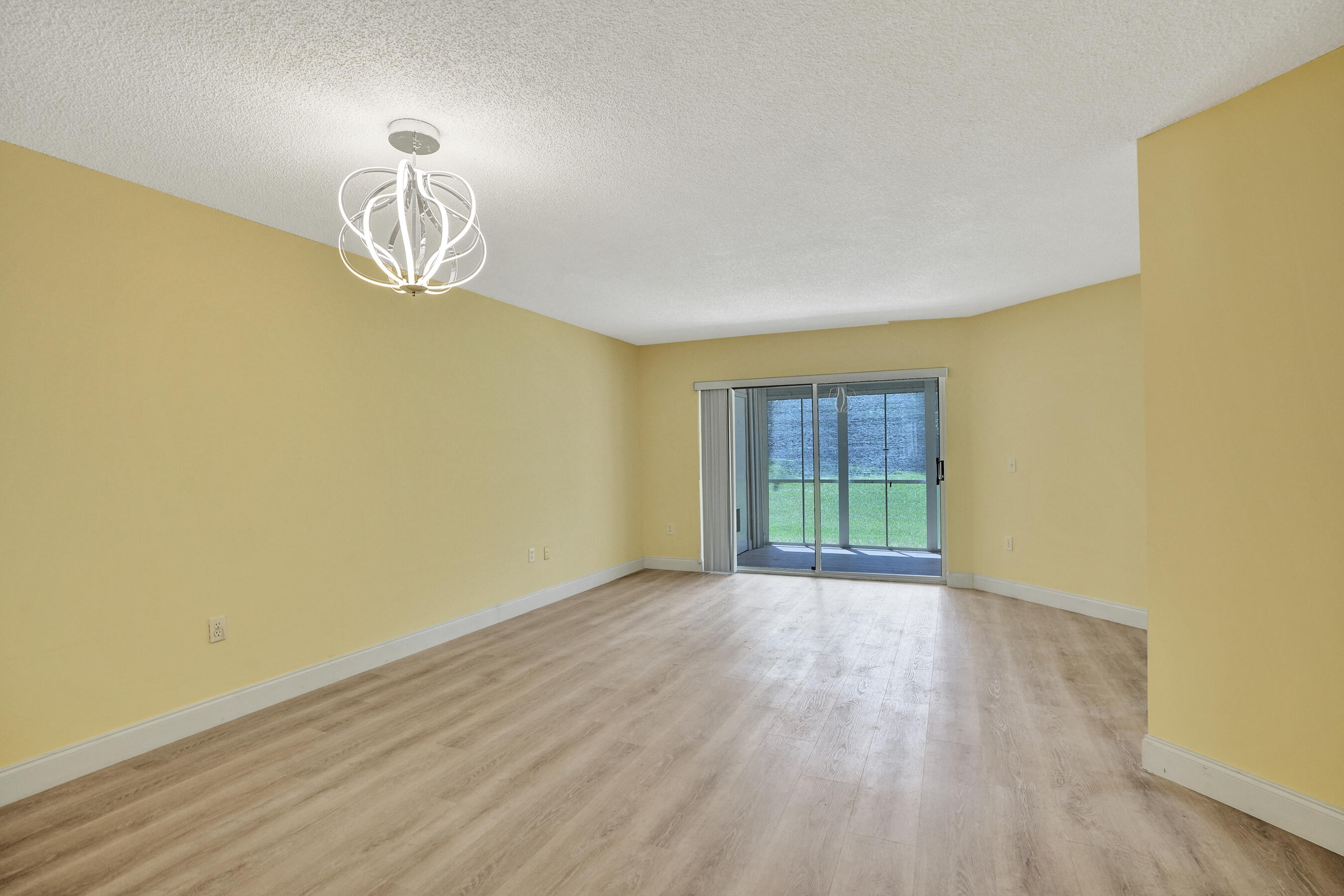 TRENT CONDOMINIUM - Residential