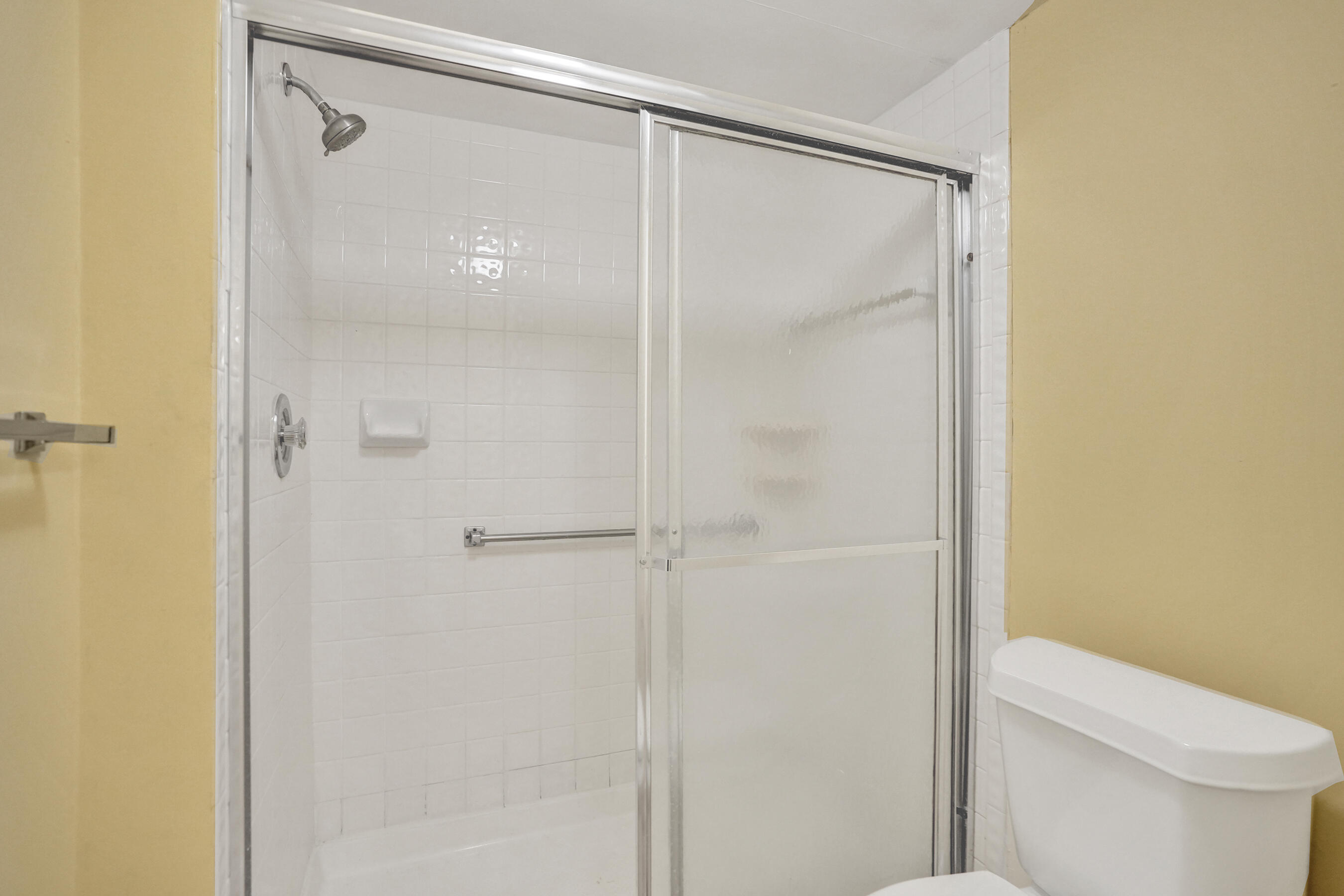 TRENT CONDOMINIUM - Residential